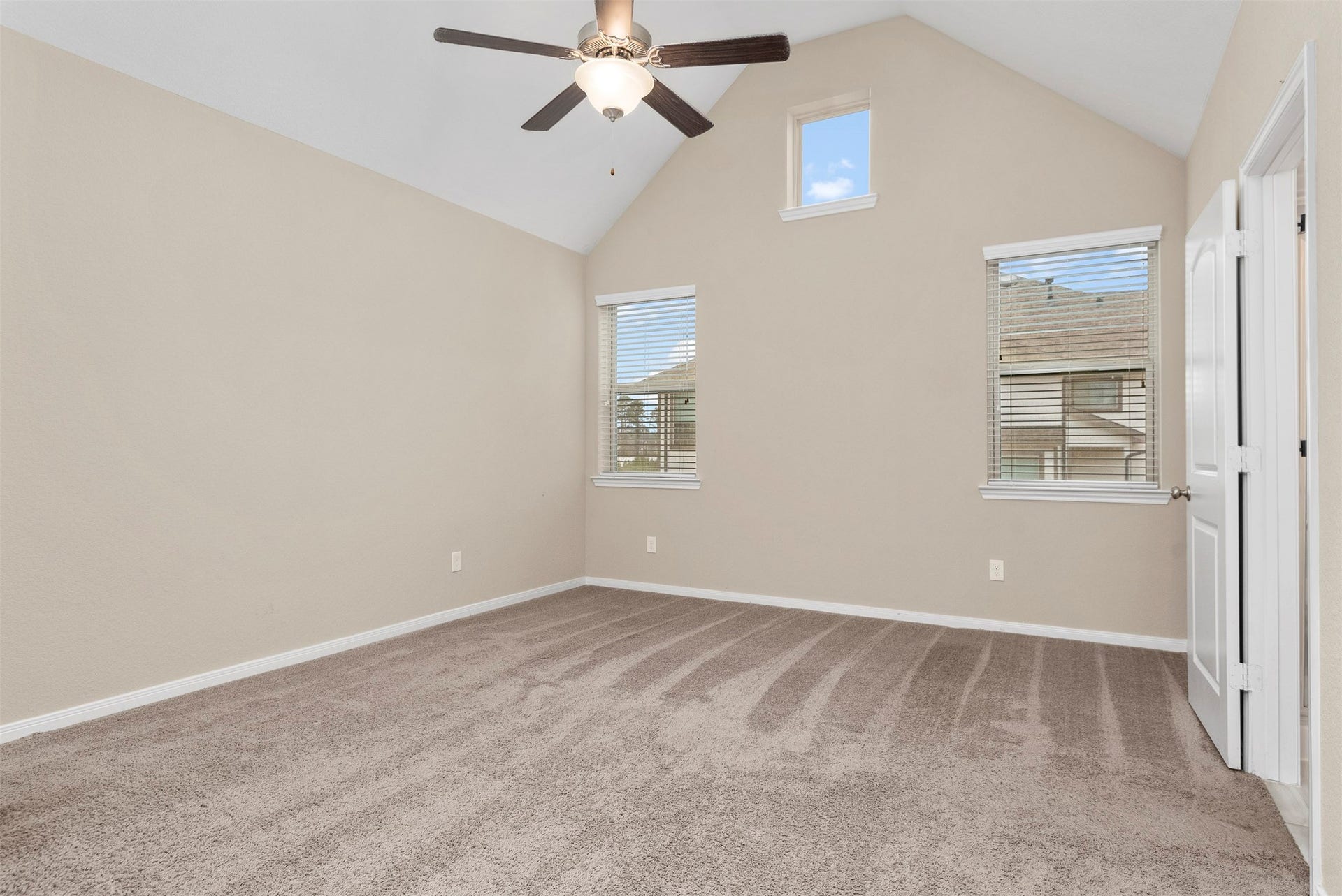 335 Biltmore Loop, Montgomery, TX 77316 335 Biltmore Loop, Montgomery, TX 77316