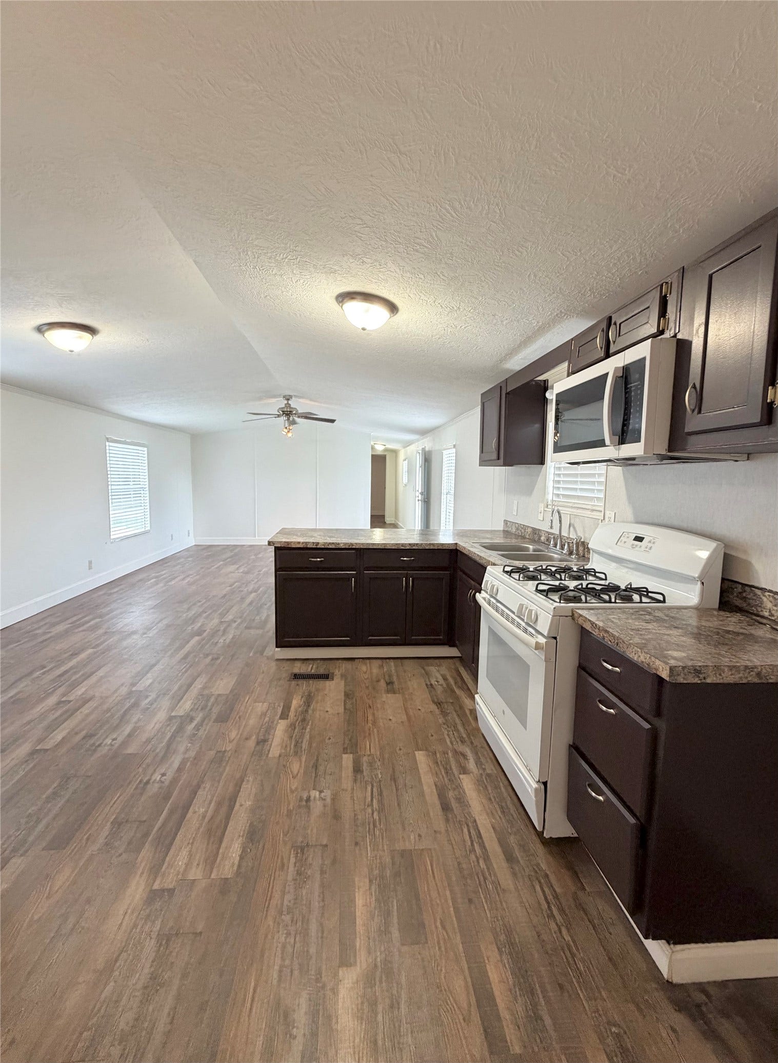 5323 N Redell Road, Baytown, TX 77521 5323 N Redell Road, Baytown, TX 77521
