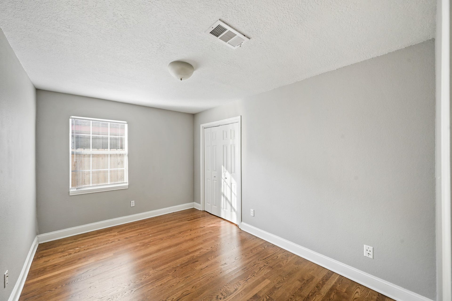 5314 Angelo Street, Houston, TX 77009