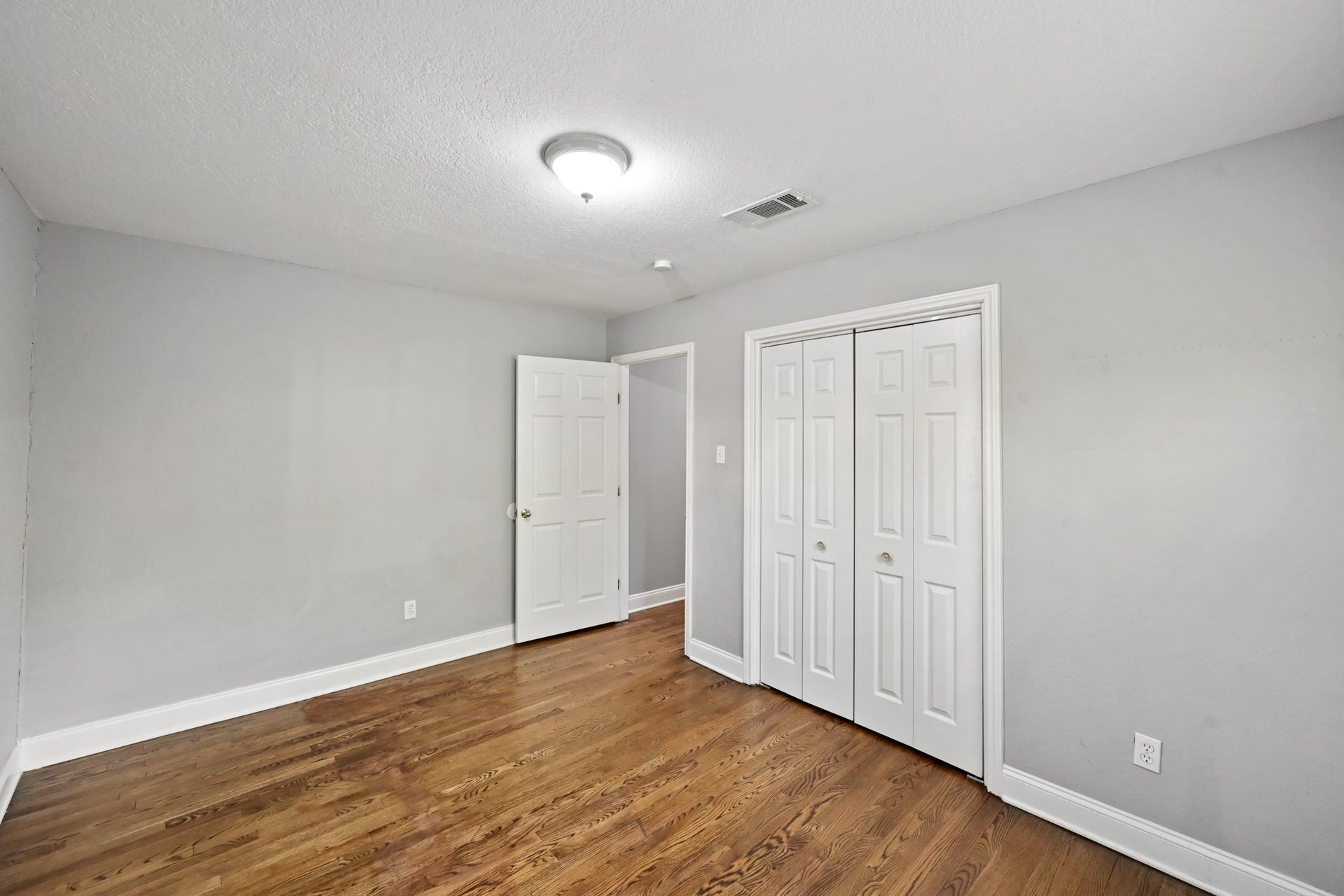 5314 Angelo Street, Houston, TX 77009