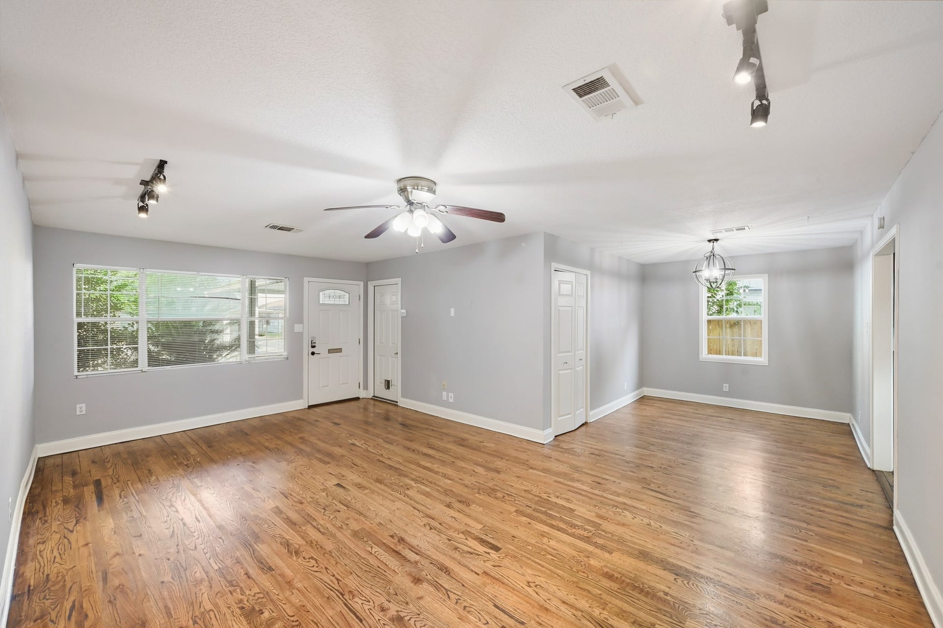 5314 Angelo Street, Houston, TX 77009