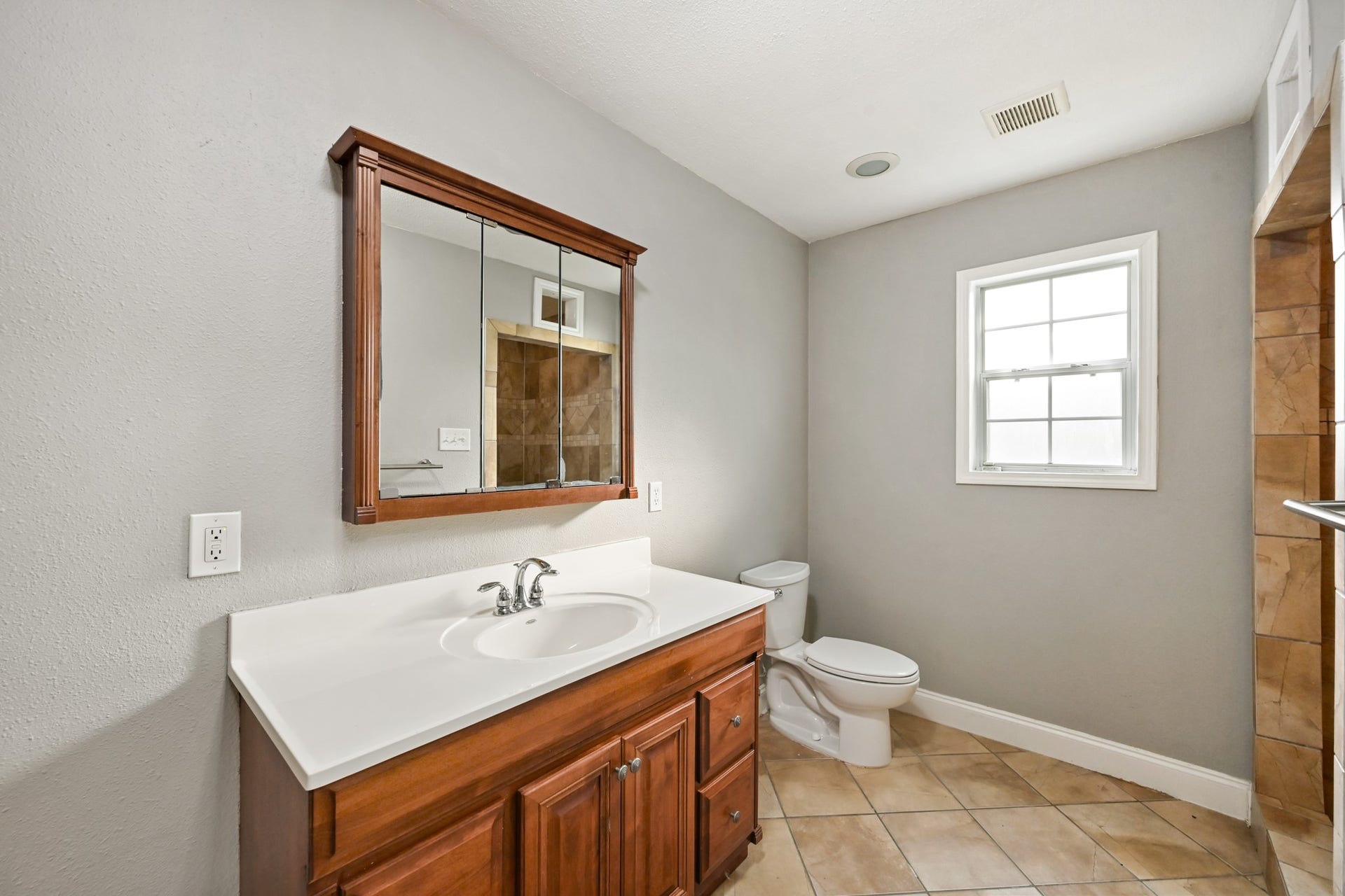 5314 Angelo Street, Houston, TX 77009