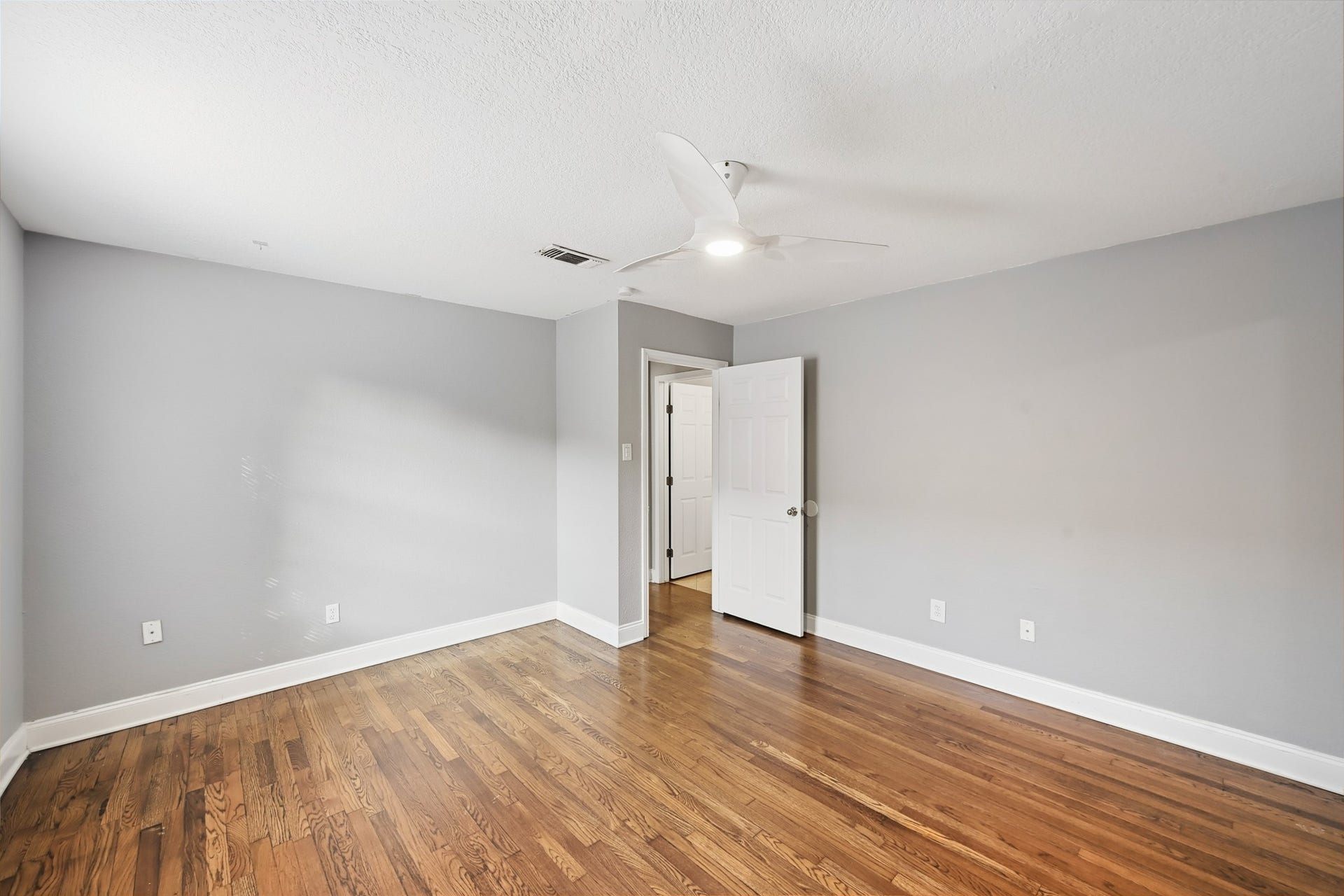 5314 Angelo Street, Houston, TX 77009