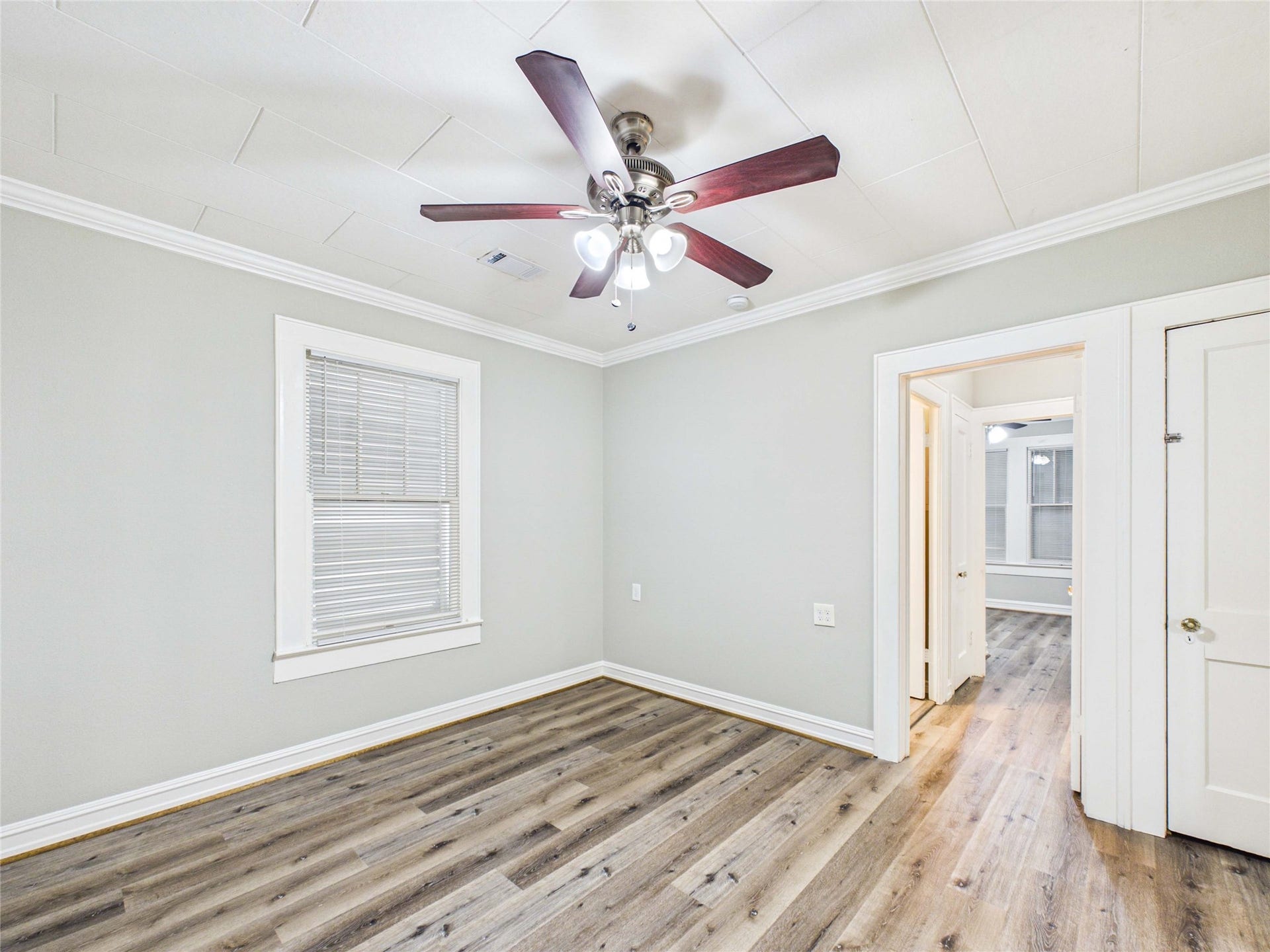 917 Laurel Street, La Marque, TX 77568 917 Laurel Street, La Marque, TX 77568