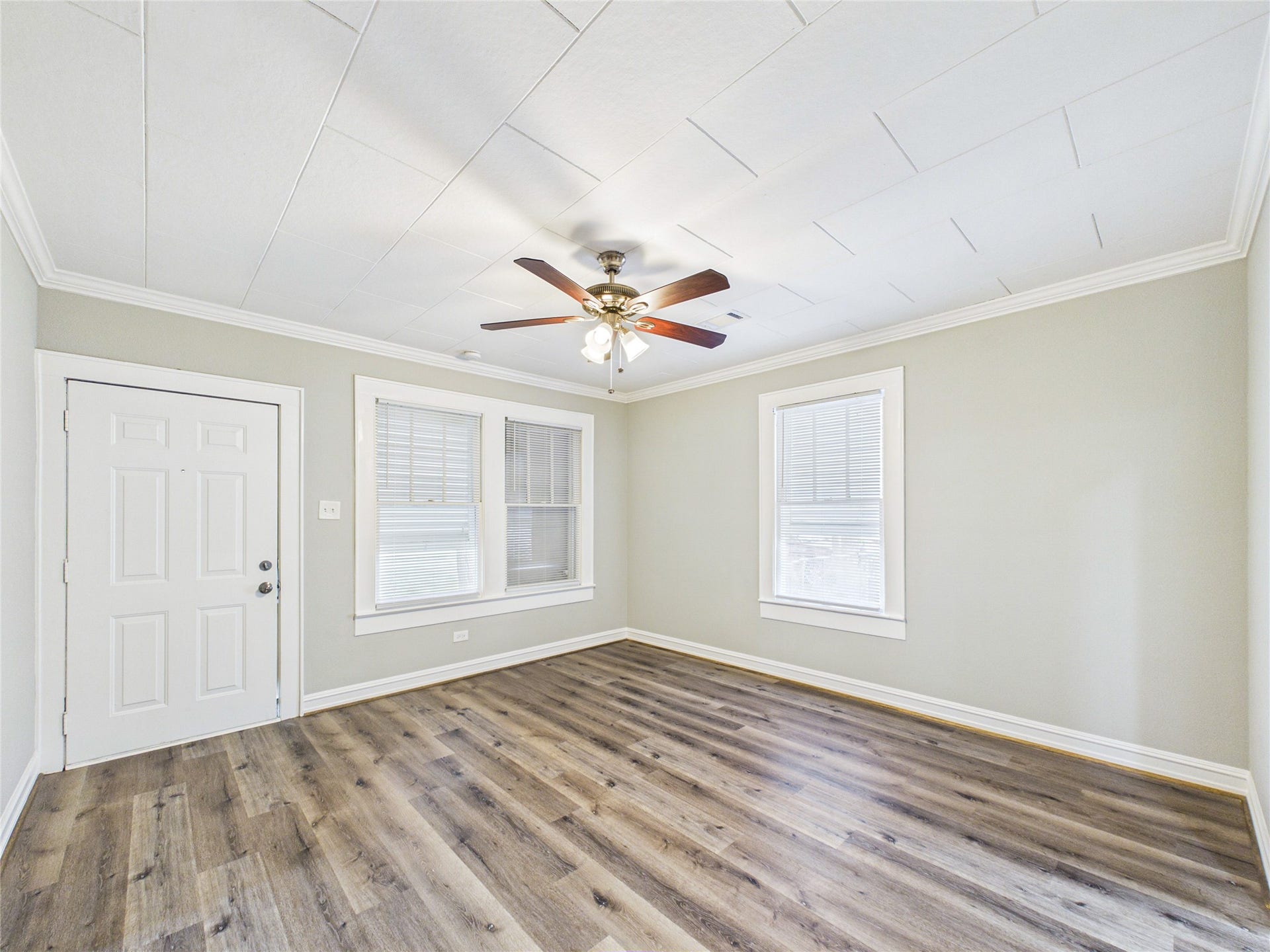 917 Laurel Street, La Marque, TX 77568 917 Laurel Street, La Marque, TX 77568