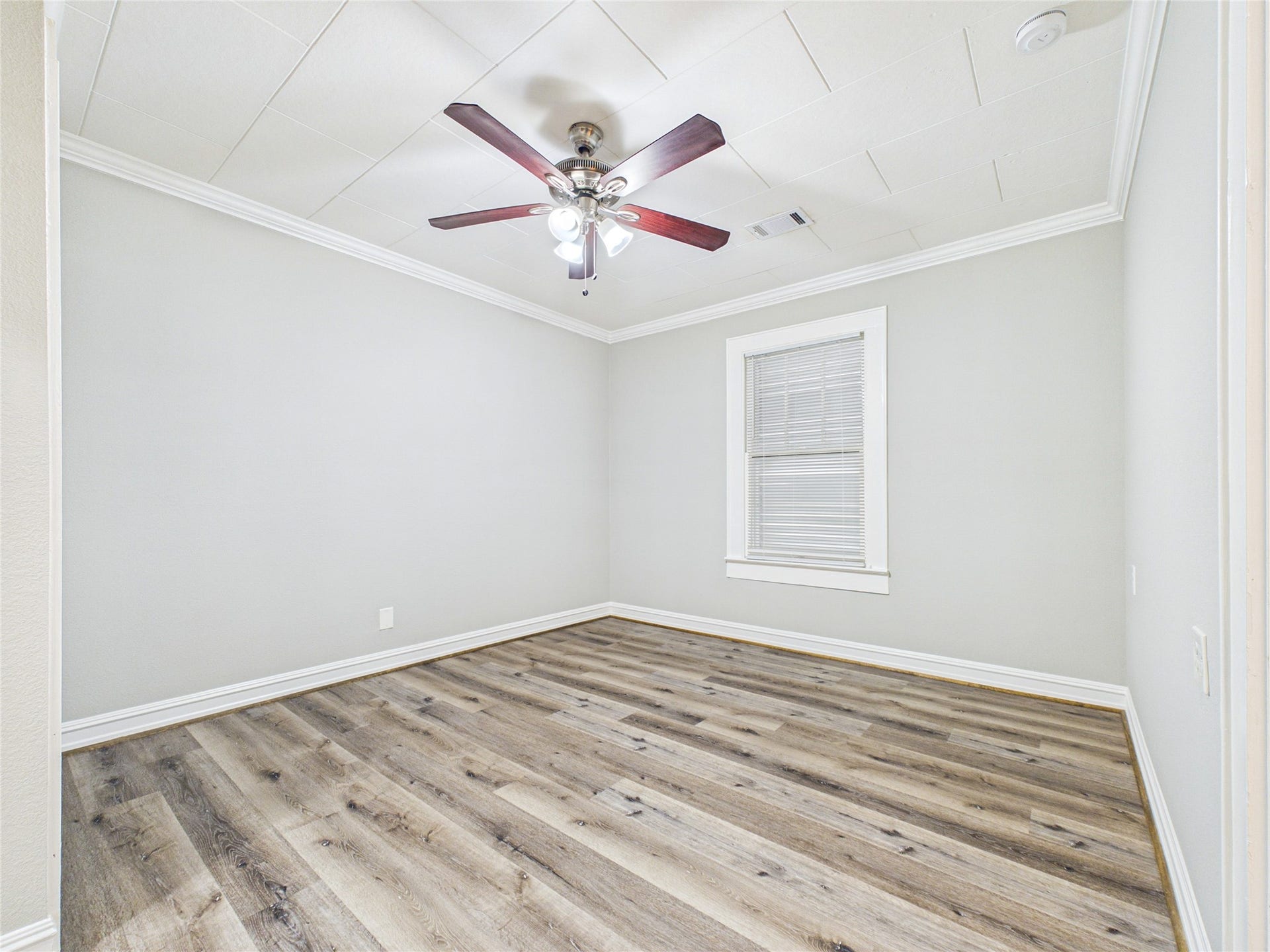 917 Laurel Street, La Marque, TX 77568 Bedroom #2