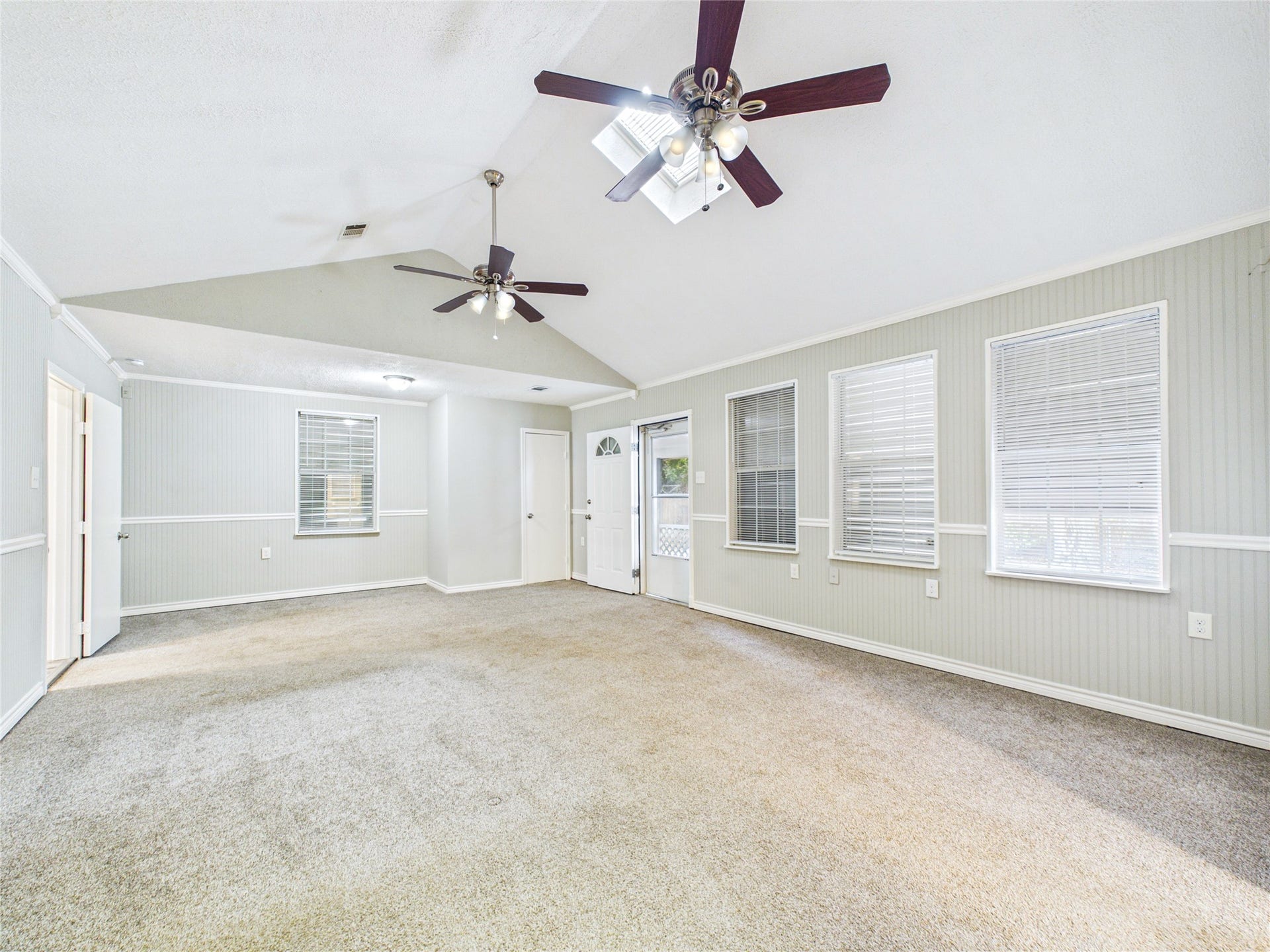917 Laurel Street, La Marque, TX 77568 Primary Bedroom