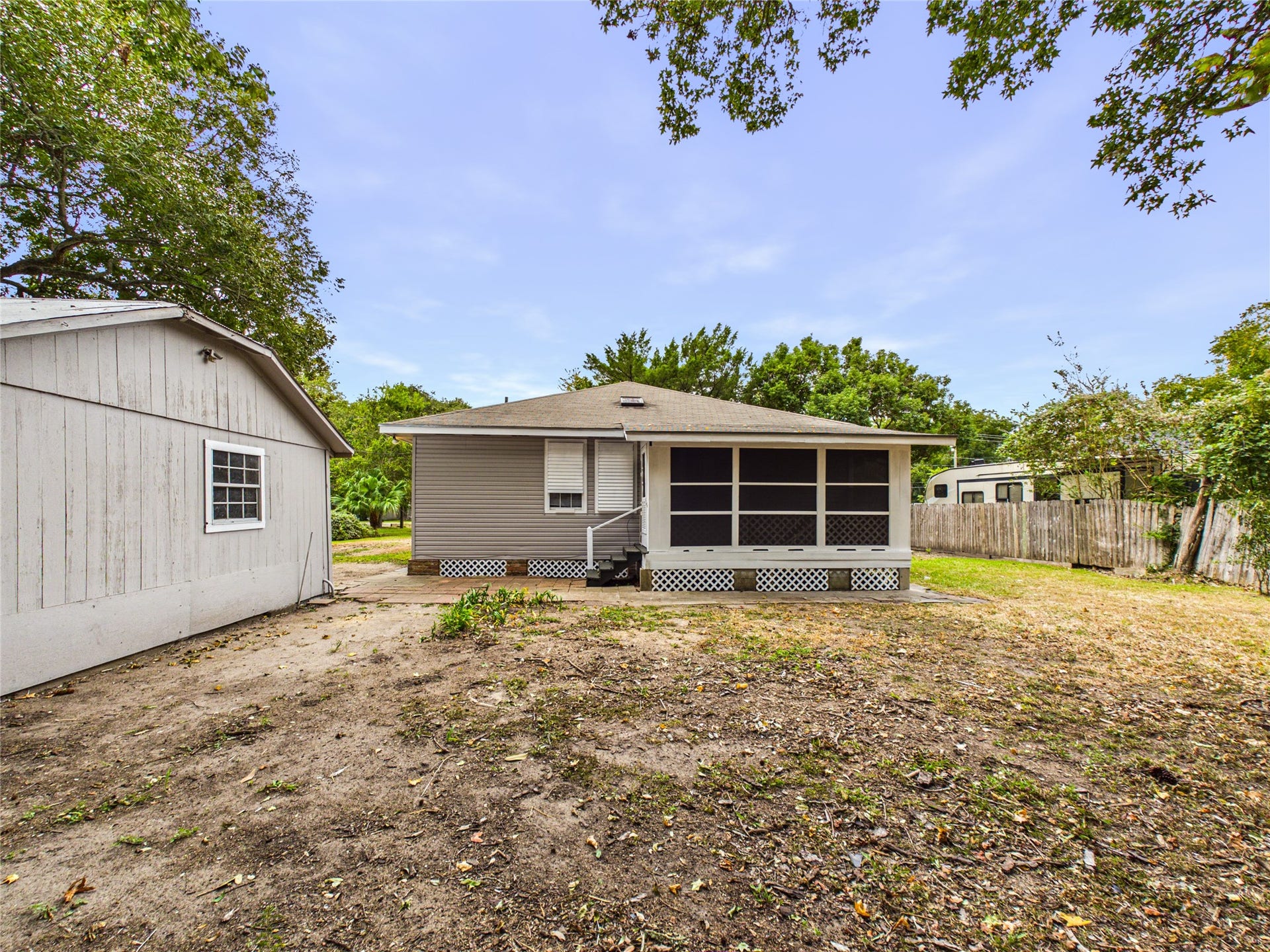 917 Laurel Street, La Marque, TX 77568 917 Laurel Street, La Marque, TX 77568