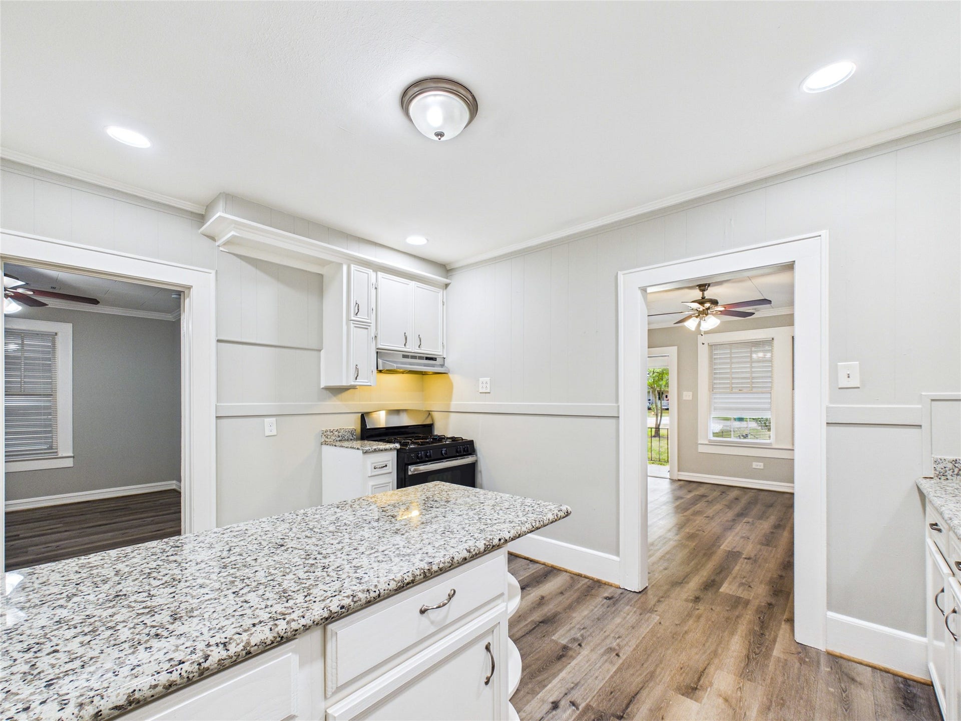 917 Laurel Street, La Marque, TX 77568 917 Laurel Street, La Marque, TX 77568