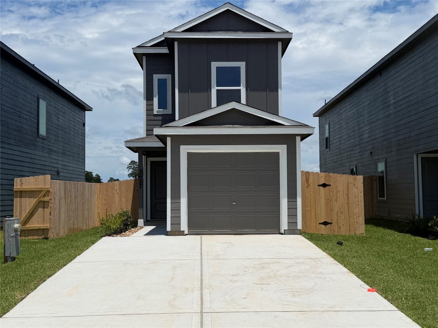 Property photo for 3627 Duplet Avenue, Conroe, TX