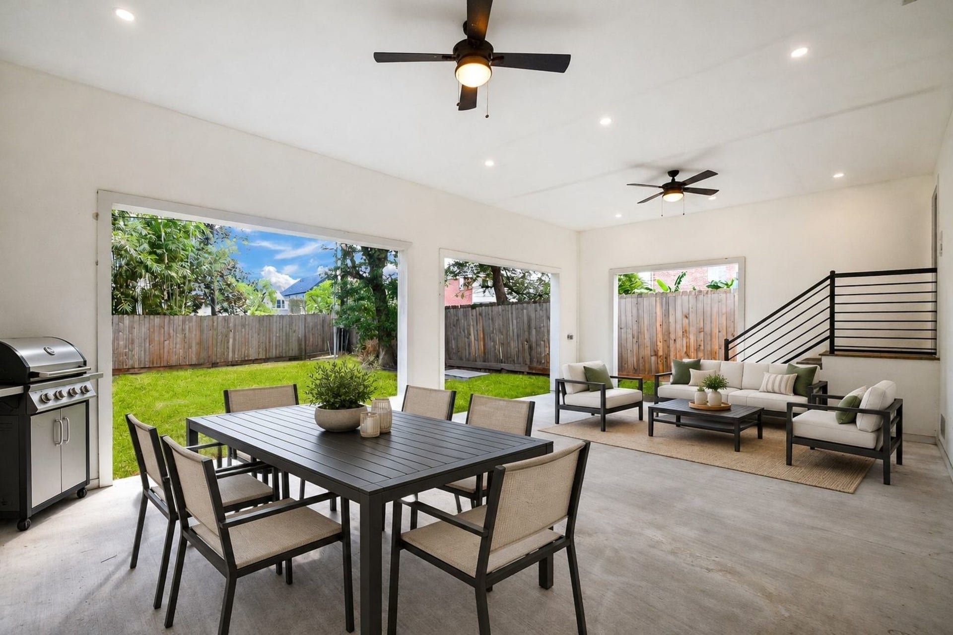4031 Lanark Lane, #B, Houston, TX 77025 Virtually staged