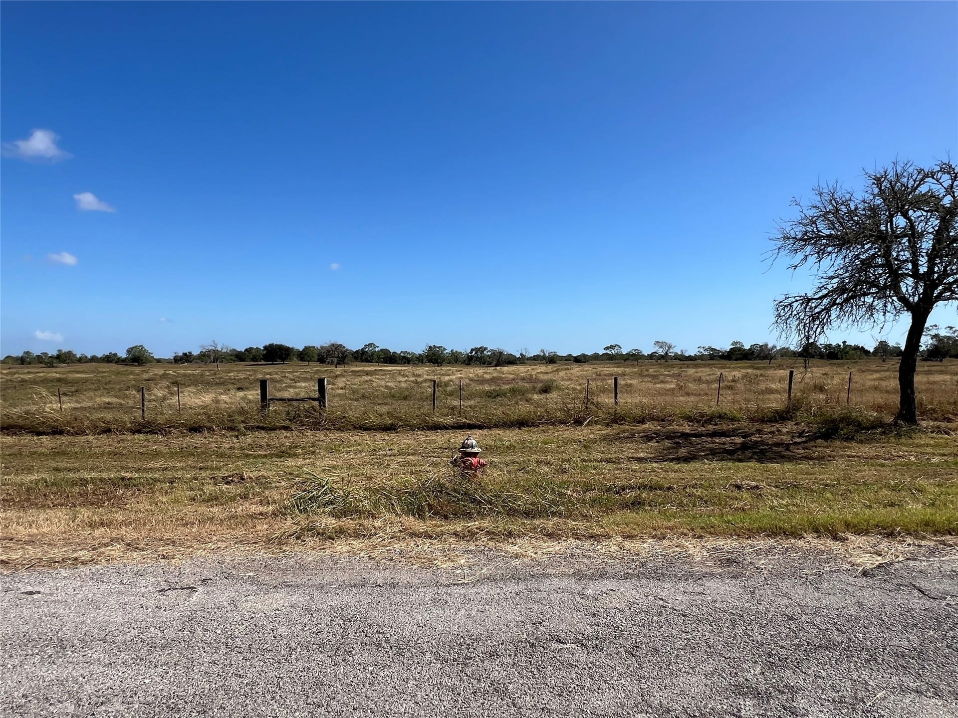 000 Redfish Drive, Hitchcock, TX 77563 000 Redfish Drive, Hitchcock, TX 77563
