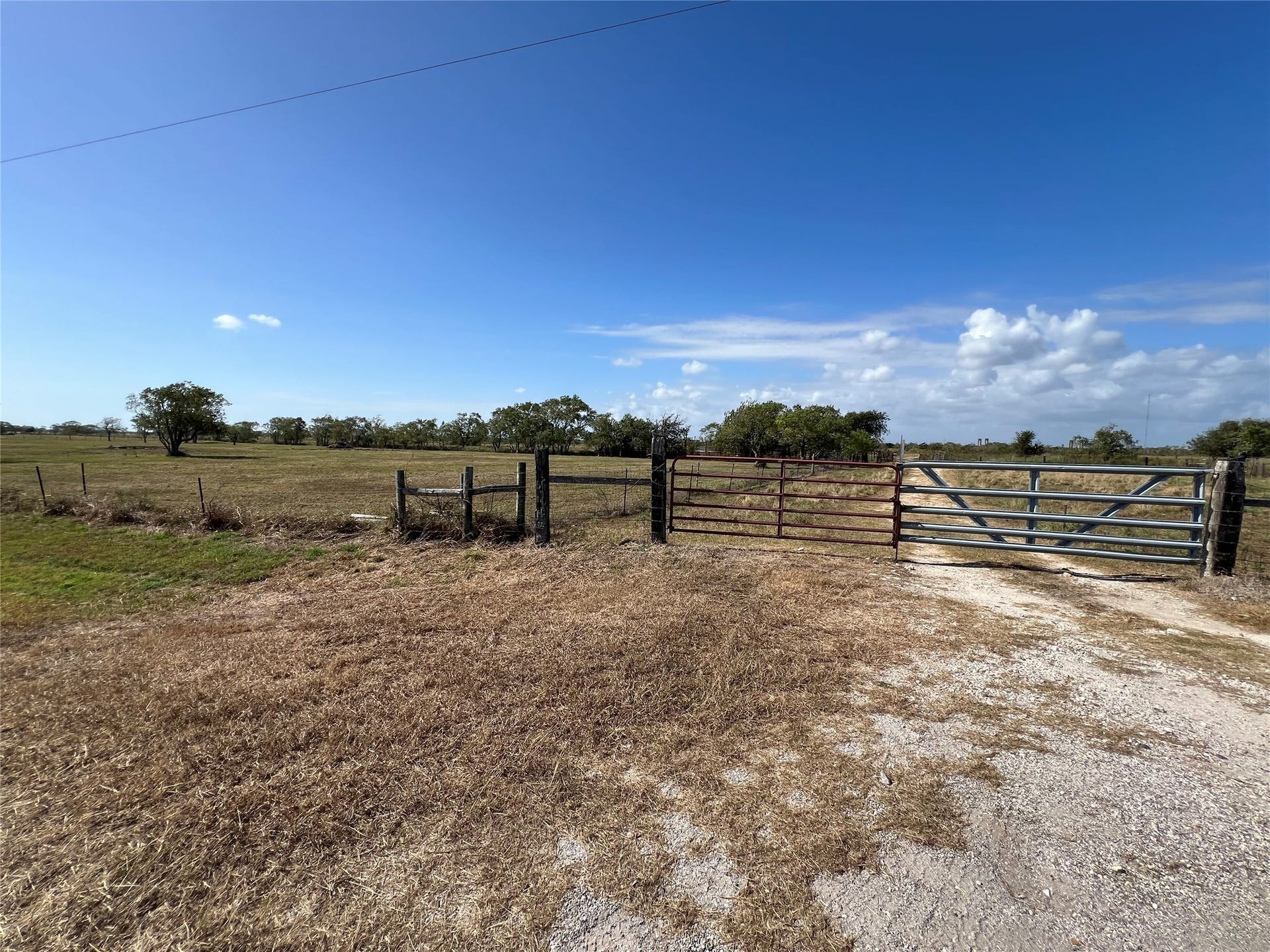 000 Redfish Drive, Hitchcock, TX 77563 000 Redfish Drive, Hitchcock, TX 77563