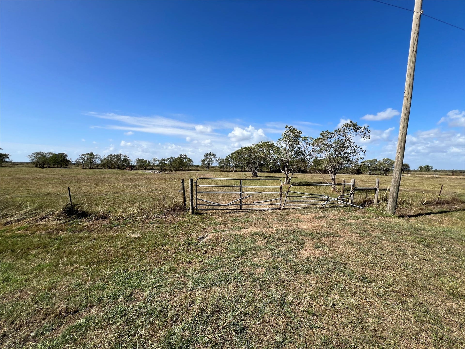 000 Redfish Drive, Hitchcock, TX 77563 000 Redfish Drive, Hitchcock, TX 77563