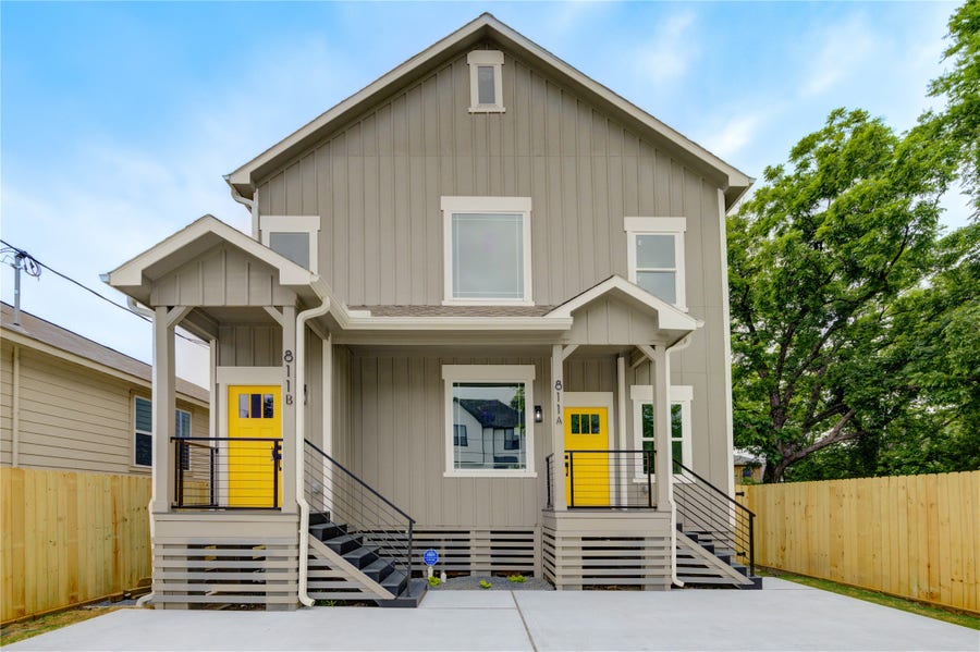 Property photo for 811 E 39th Street, #B, Houston, TX