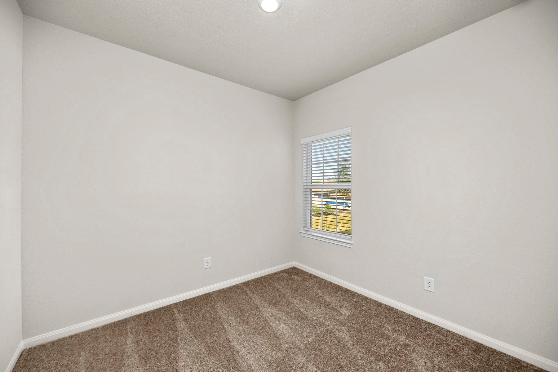 6414 Autumn Equinox Drive, Houston, TX 77048 The two additional bedrooms in the home are perfect for a guest room, kids room, or home office!
