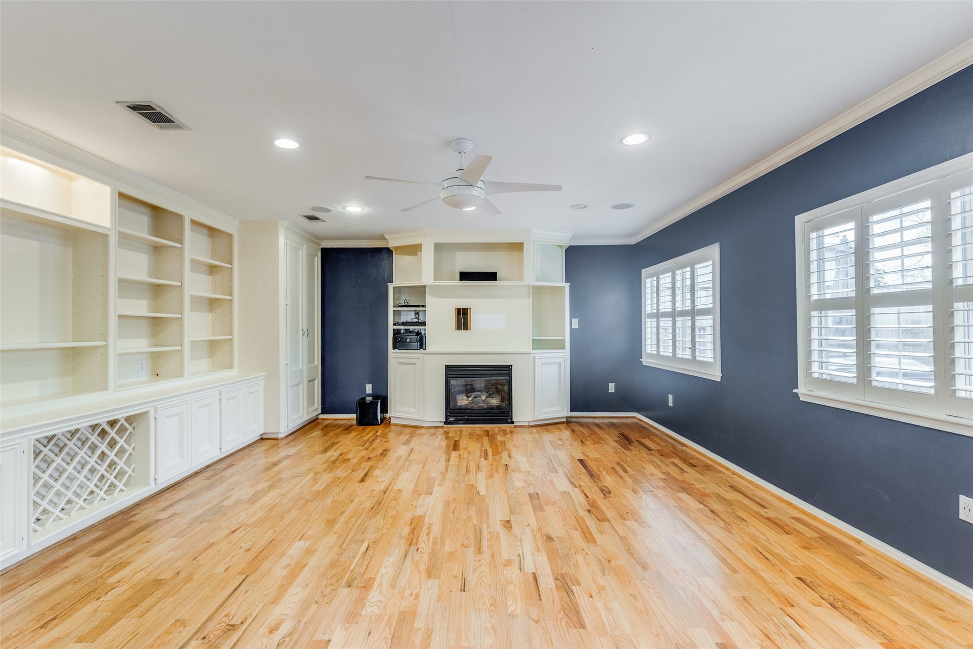 4035 Oak Ridge Street, Houston, TX 77009 4035 Oak Ridge Street, Houston, TX 77009