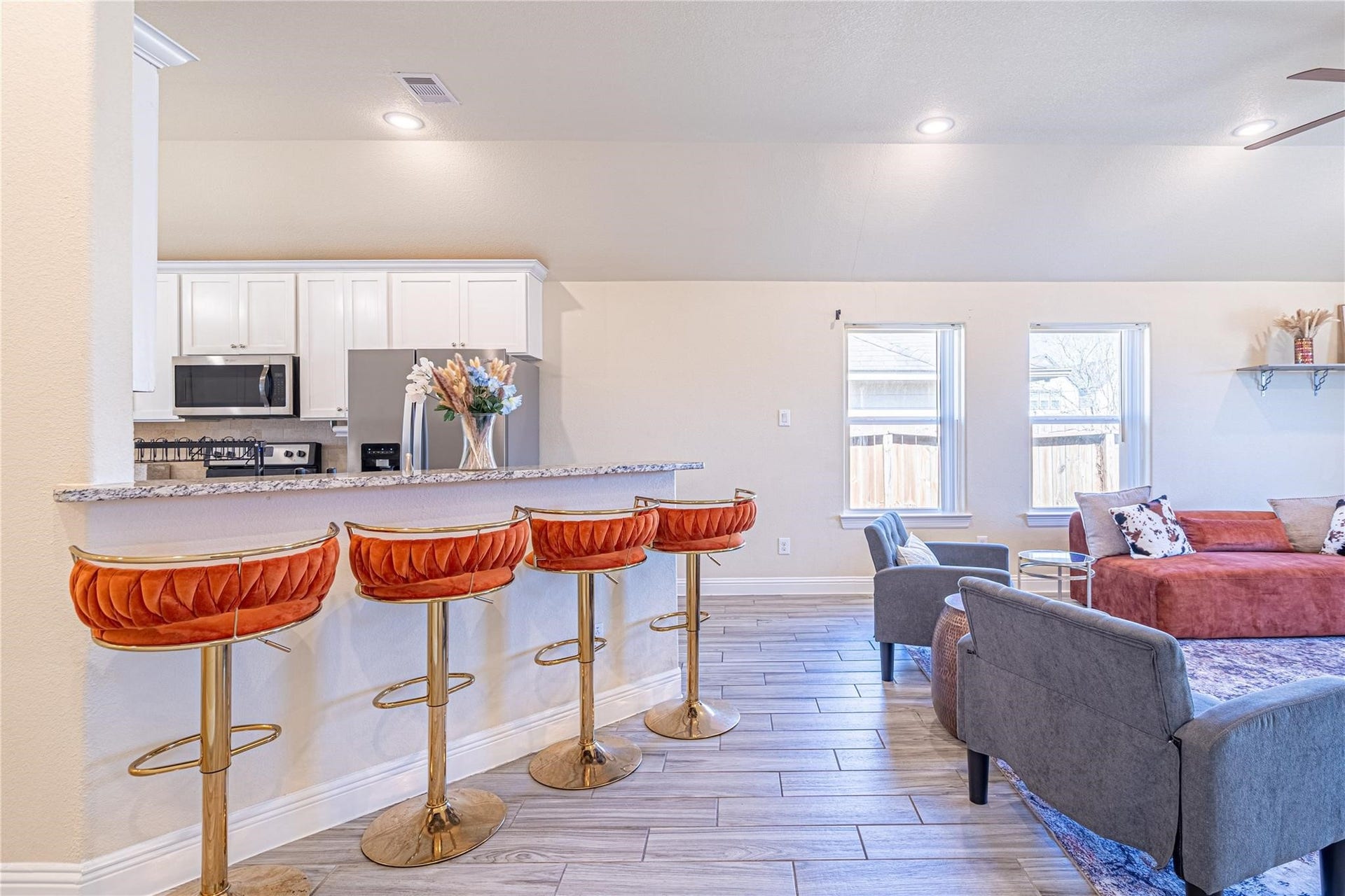 8211 Cannon Street, Houston, TX 77051