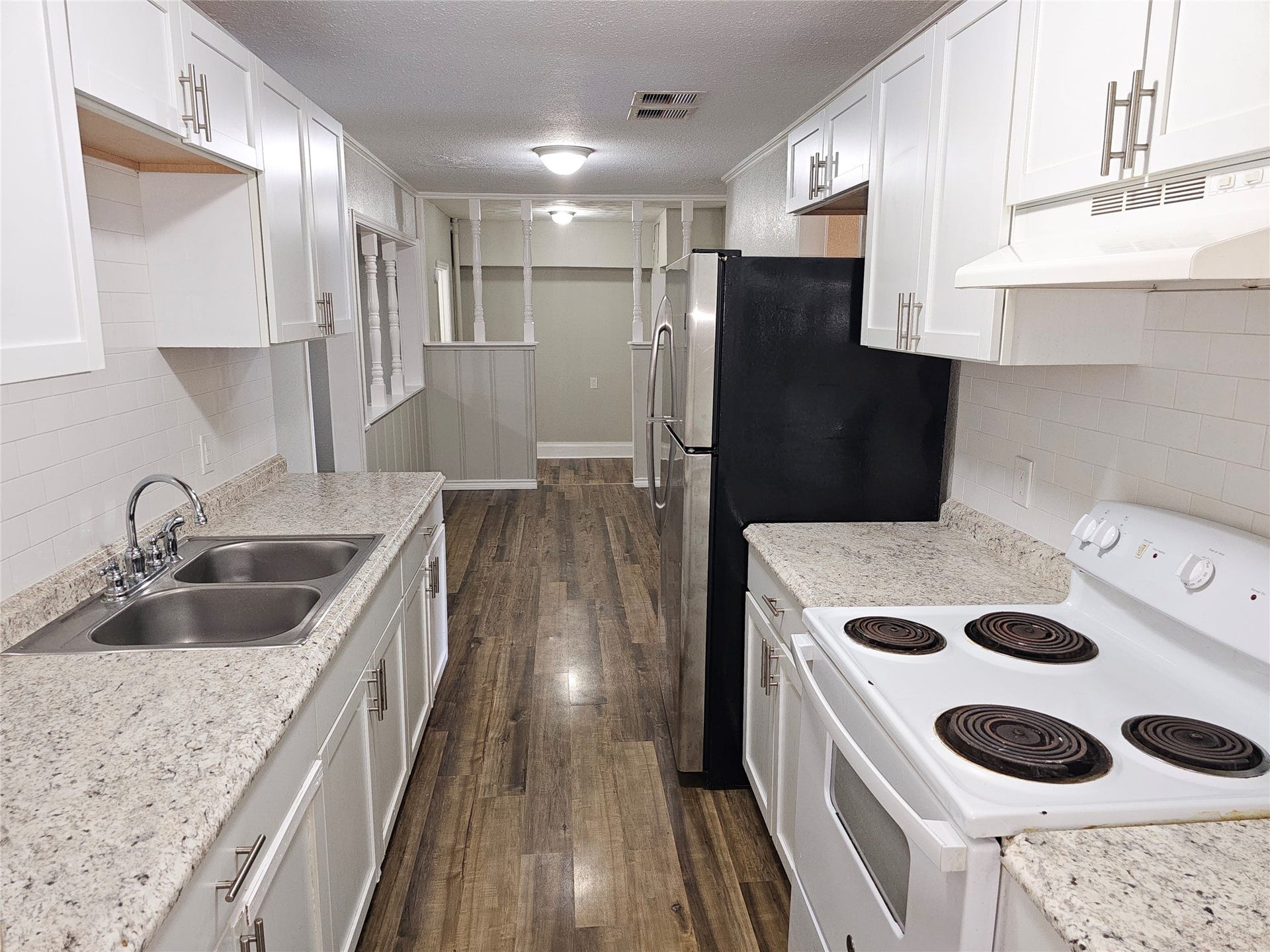 1909 2nd Avenue N, Texas City, TX 77590 1909 2nd Avenue N, Texas City, TX 77590