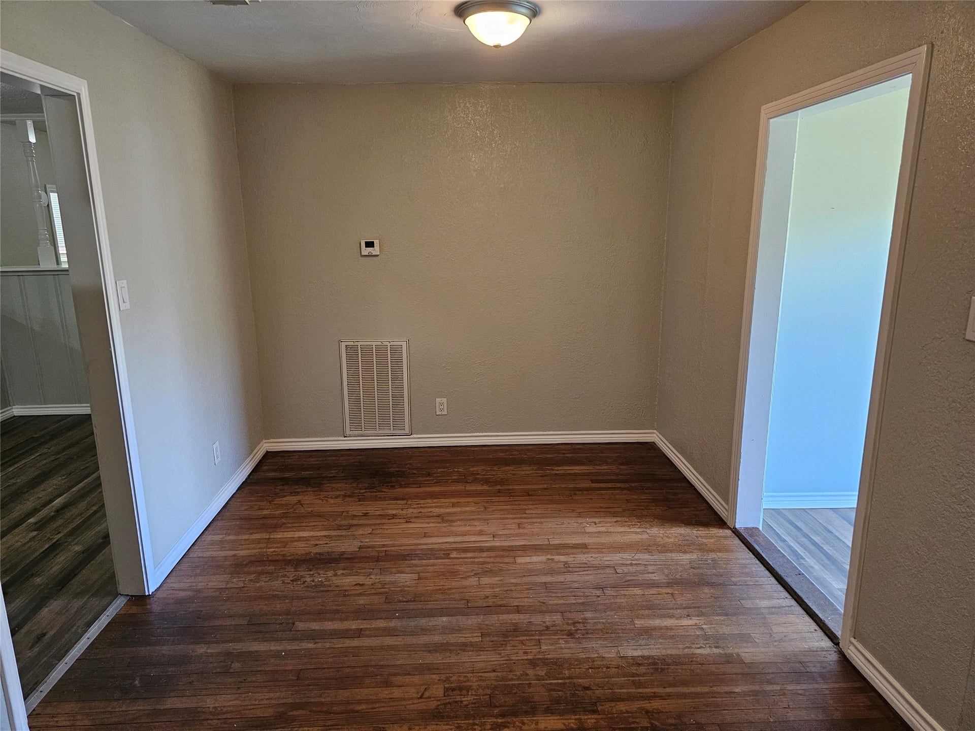 1909 2nd Avenue N, Texas City, TX 77590 1909 2nd Avenue N, Texas City, TX 77590