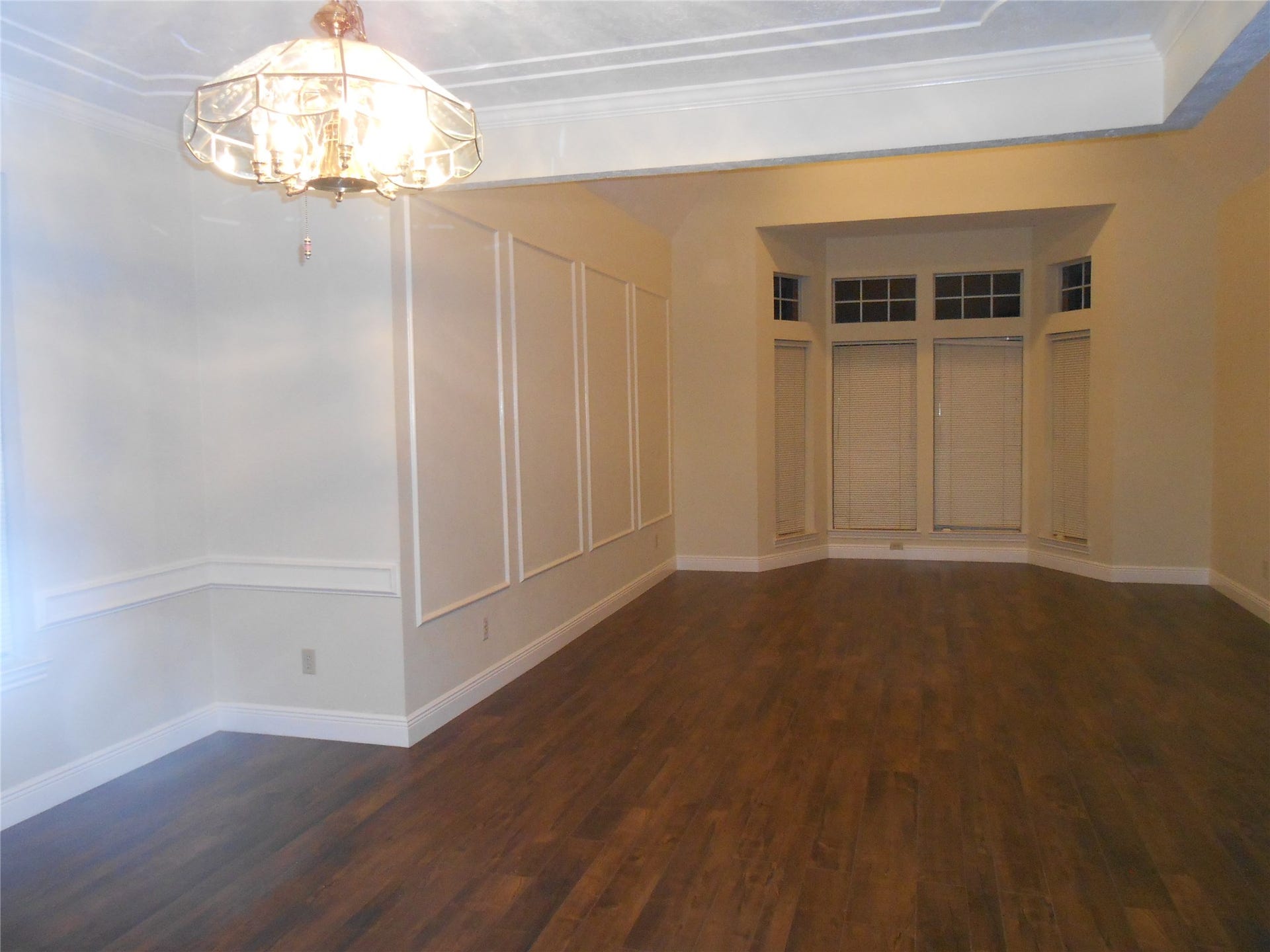 18 Crescent View Court, The Woodlands, TX 77381 18 Crescent View Court, The Woodlands, TX 77381