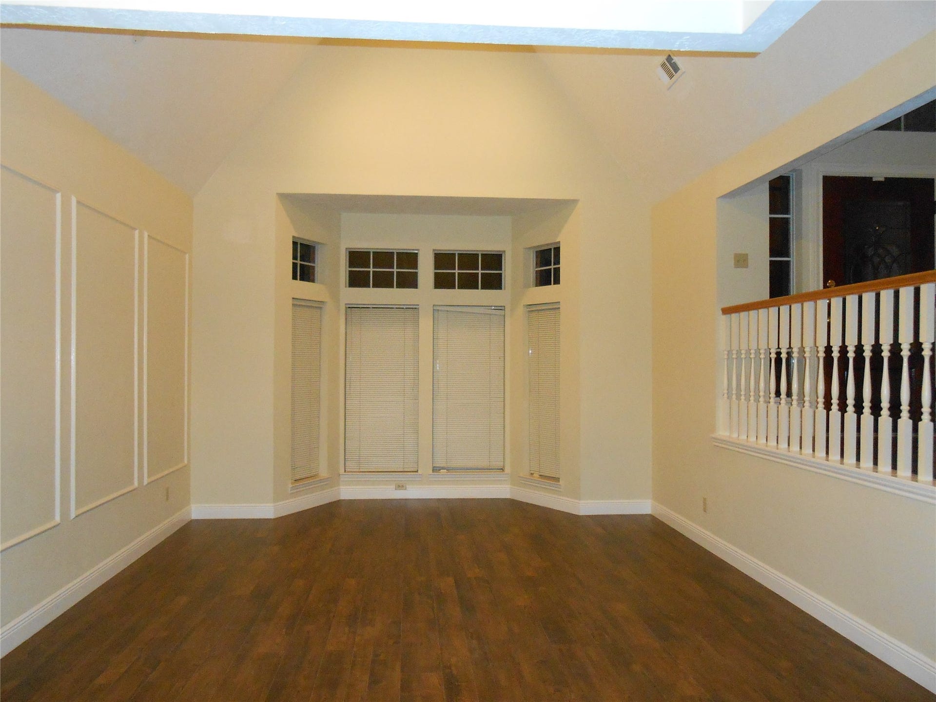 18 Crescent View Court, The Woodlands, TX 77381 18 Crescent View Court, The Woodlands, TX 77381