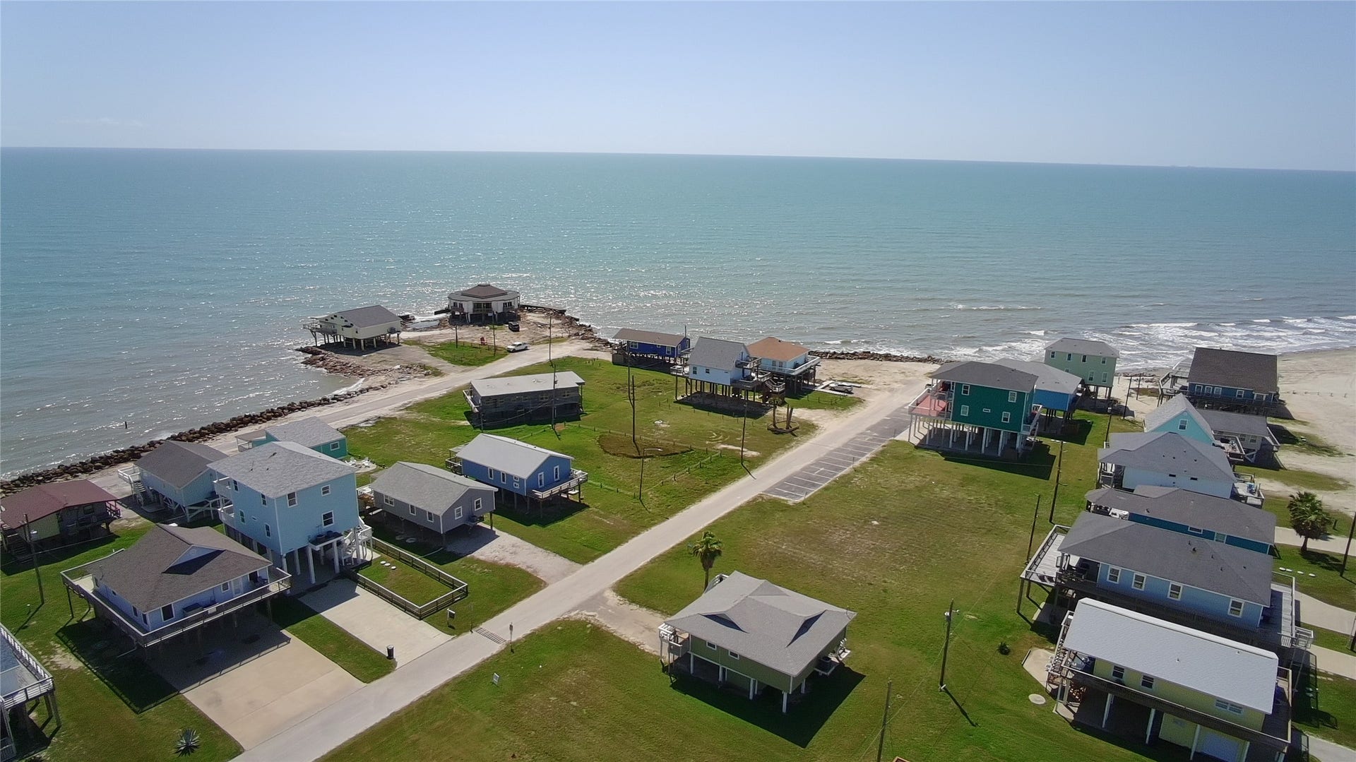 12930 Buccaneer Parkway, Freeport, TX 77541