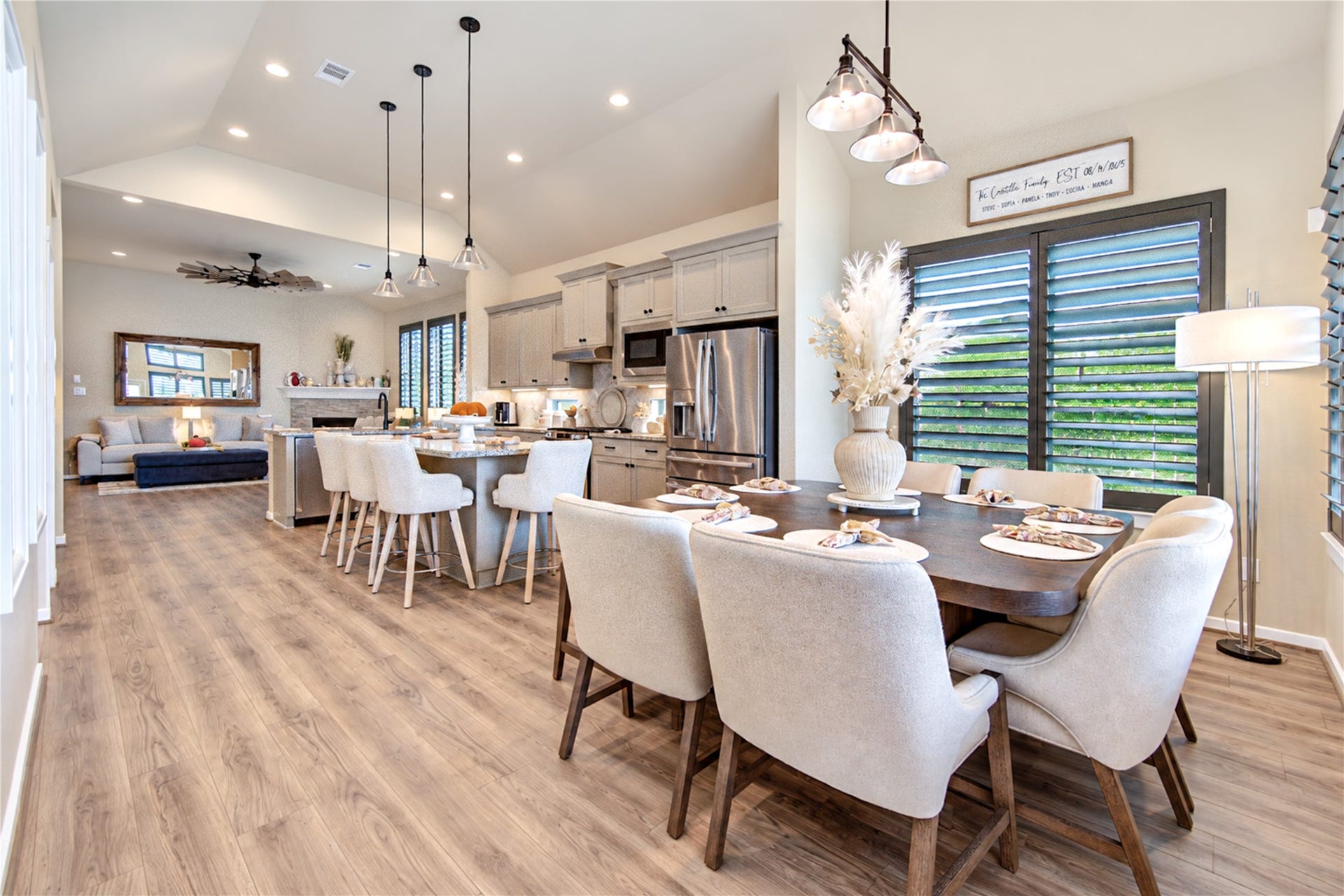 24911 Via Arabella Lane, Richmond, TX 77406 The open design connects the dining area, kitchen and family room, making the space comfortable for everyday living and entertaining.