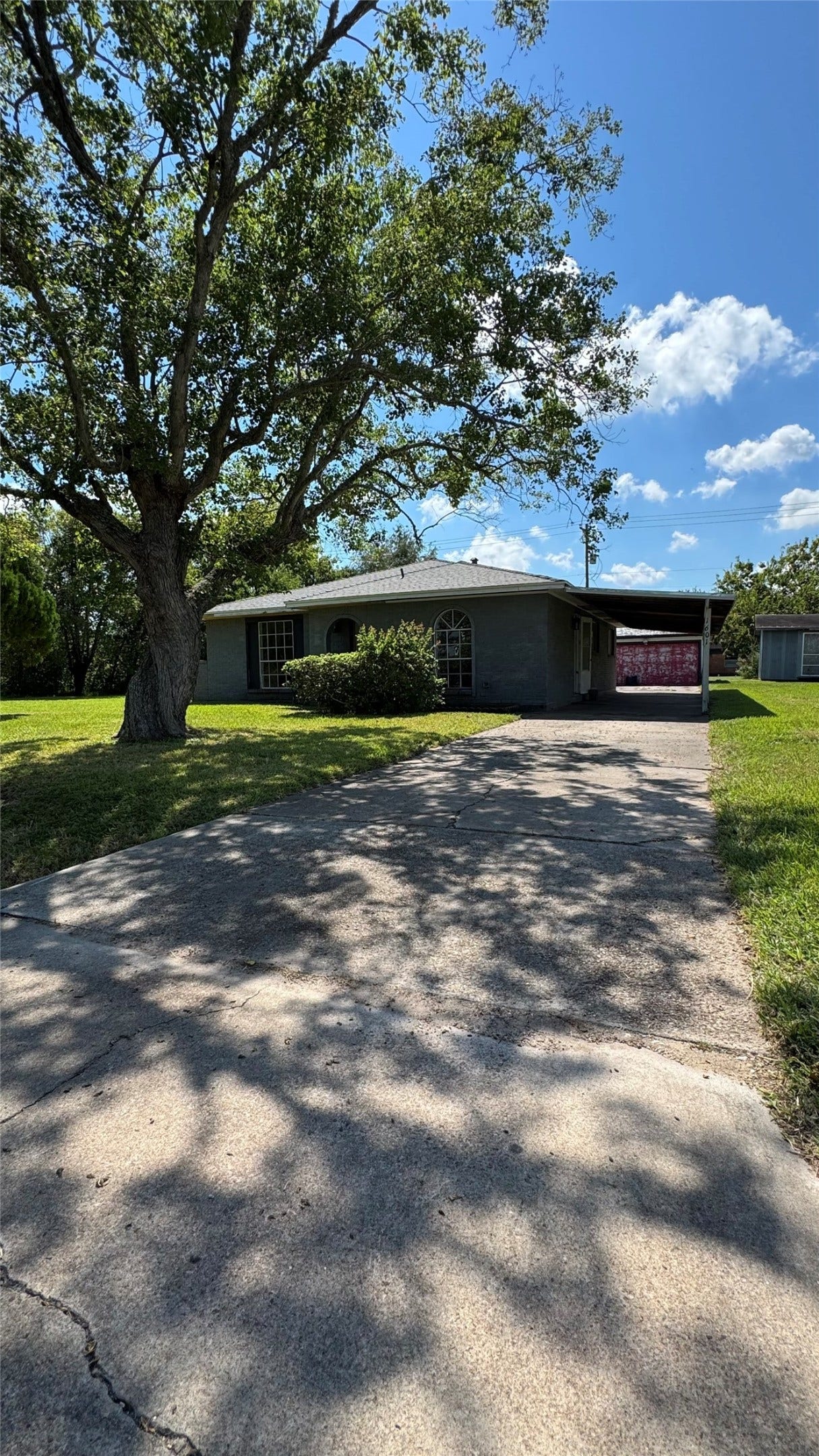 1601 N Avenue T, Freeport, TX 77541
