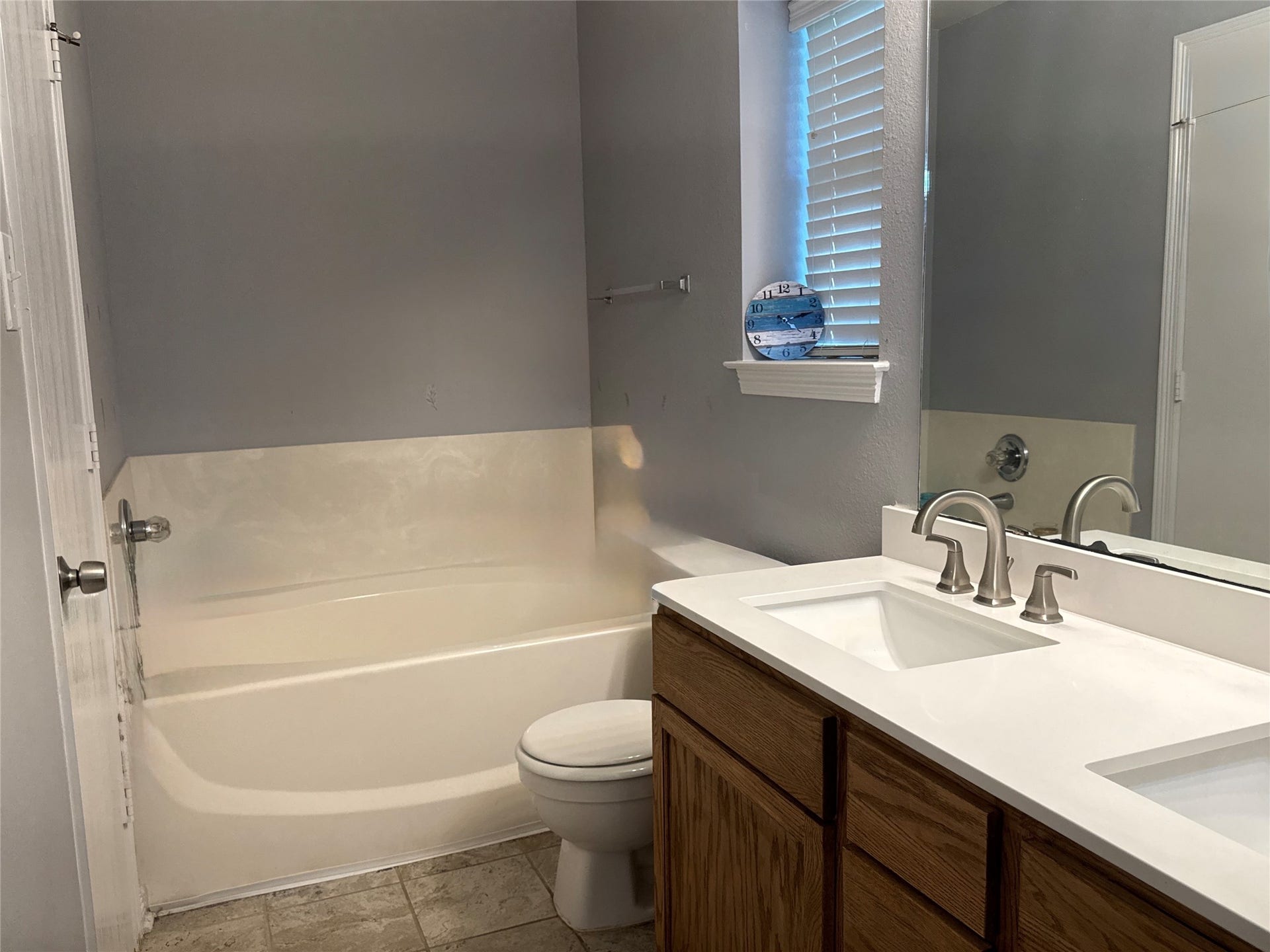 5427 Chase Wood Drive, Bacliff, TX 77518 Master on-suite has walk-in closet