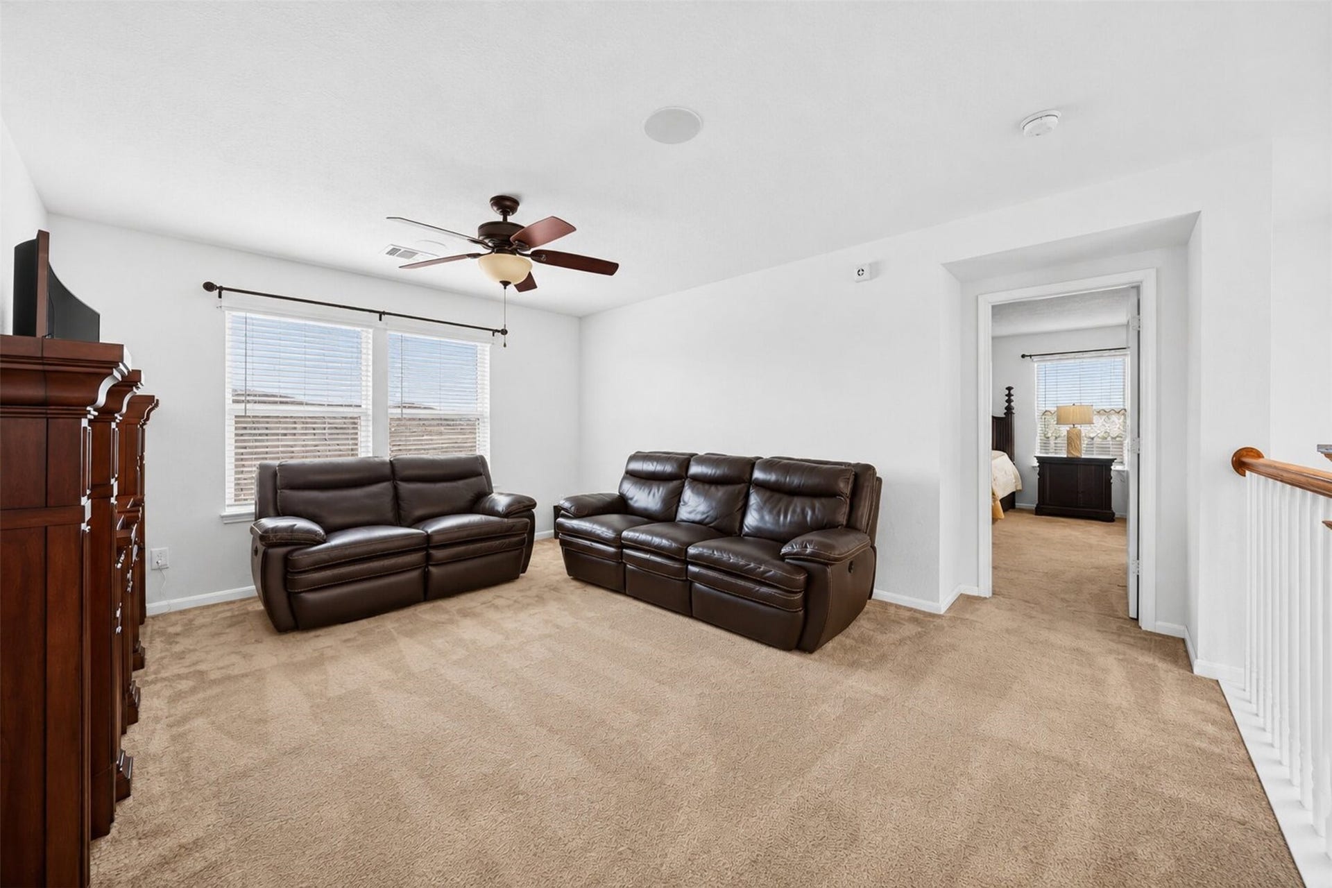 2627 White Bluff Lane, Houston, TX 77038 Game room