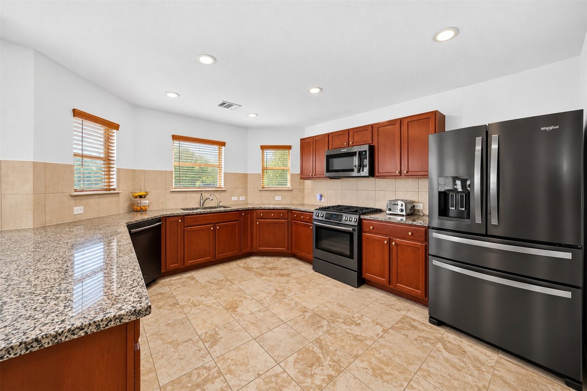 2627 White Bluff Lane, Houston, TX 77038 More space than you ever need