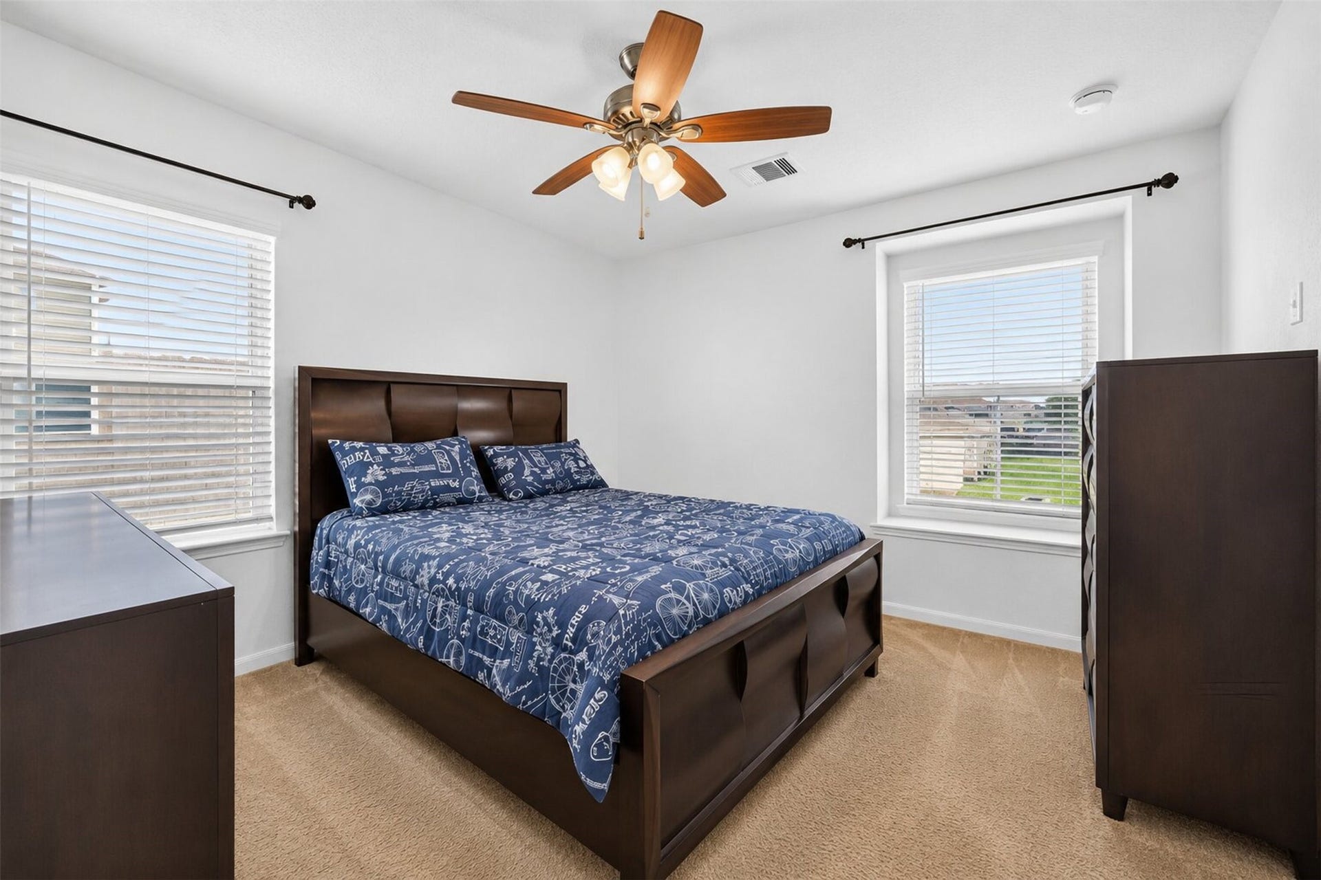 2627 White Bluff Lane, Houston, TX 77038 2nd bedroom