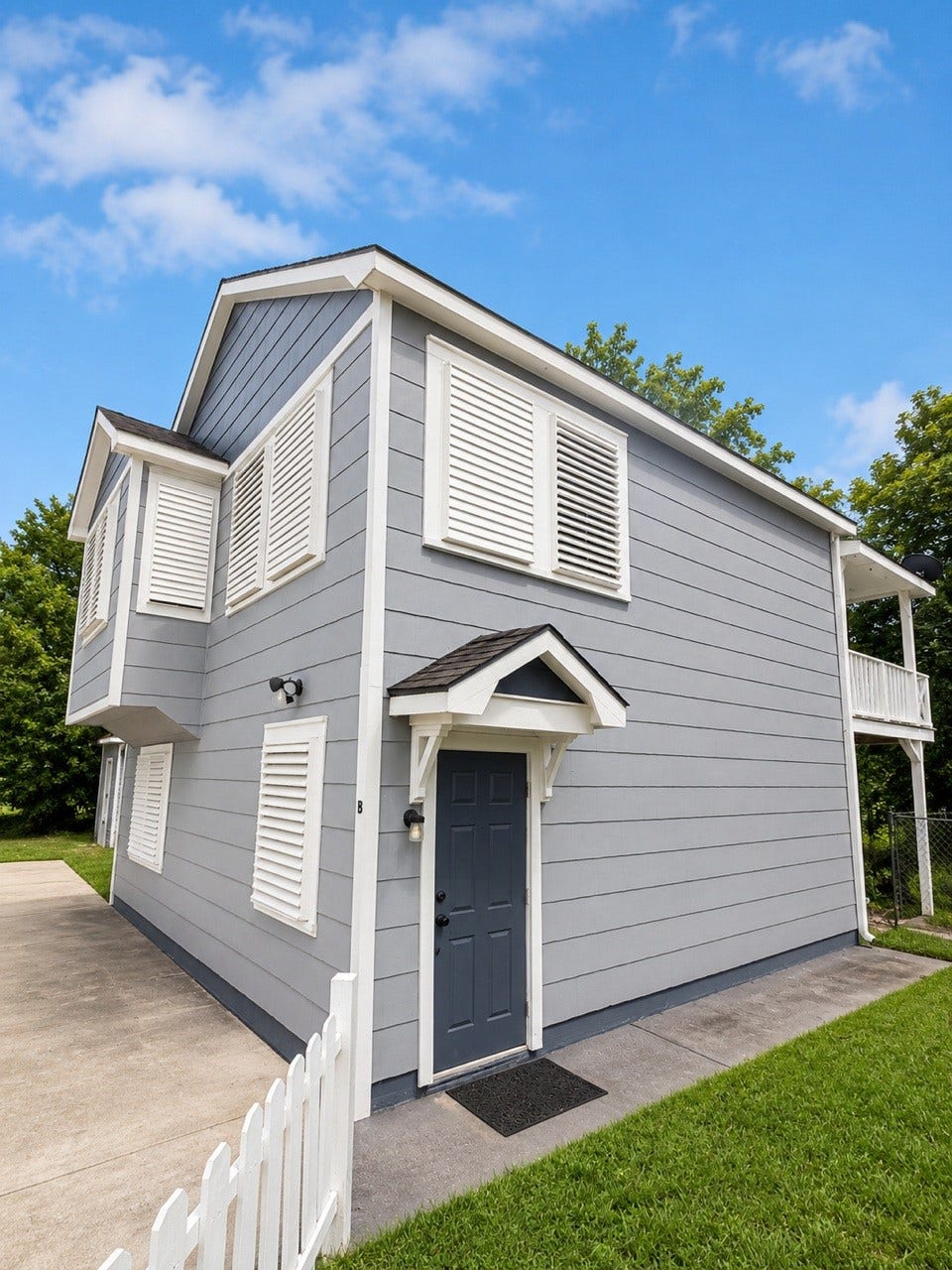 7017 2nd Street, #B, Hitchcock, TX 77563 7017 2nd Street, #B, Hitchcock, TX 77563