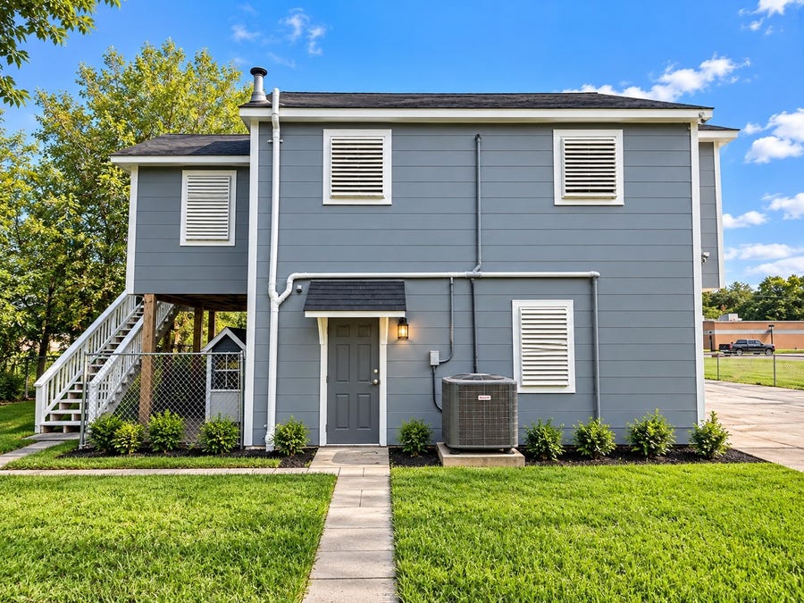 Property photo for 7017 2nd Street, #B, Hitchcock, TX
