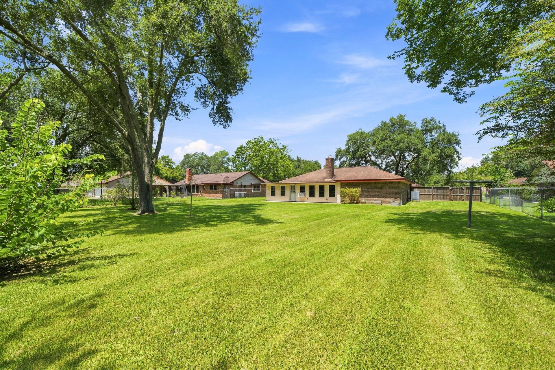 13317 Rene Circle, Santa Fe, TX 77510 13317 Rene Circle, Santa Fe, TX 77510