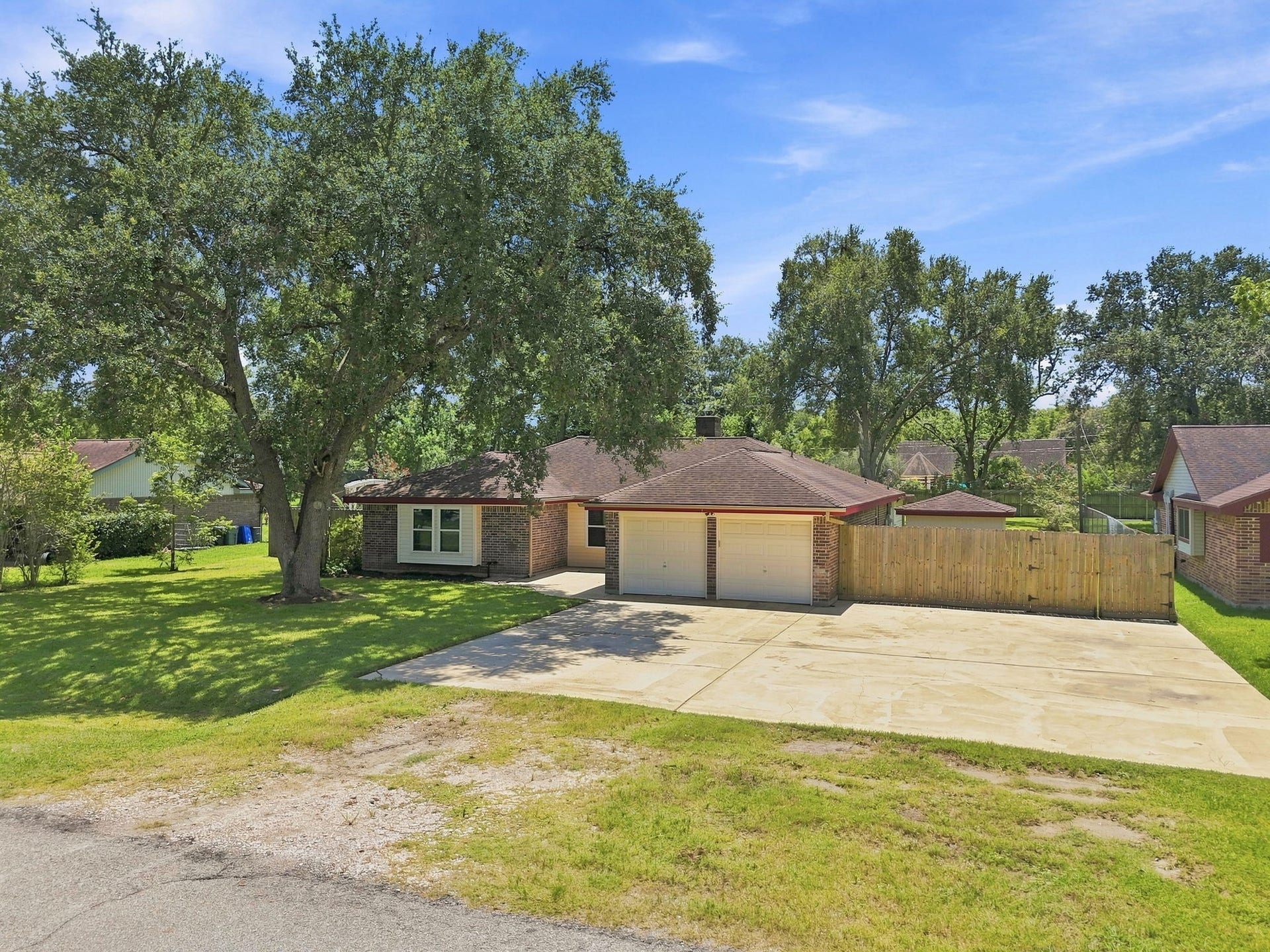 13317 Rene Circle, Santa Fe, TX 77510 13317 Rene Circle, Santa Fe, TX 77510