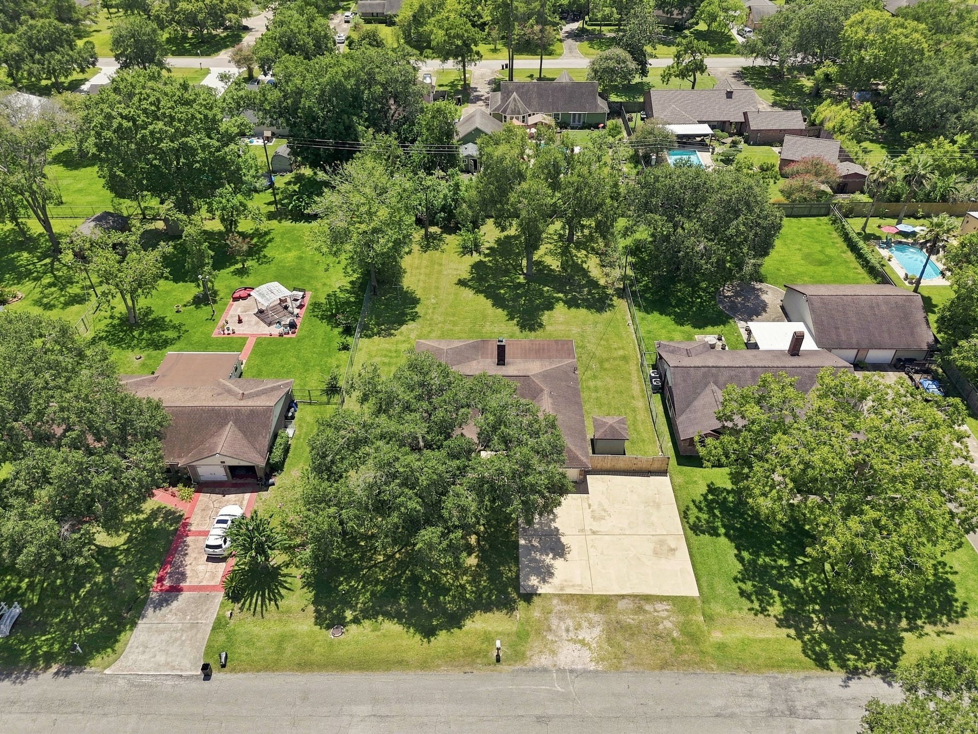 13317 Rene Circle, Santa Fe, TX 77510 13317 Rene Circle, Santa Fe, TX 77510