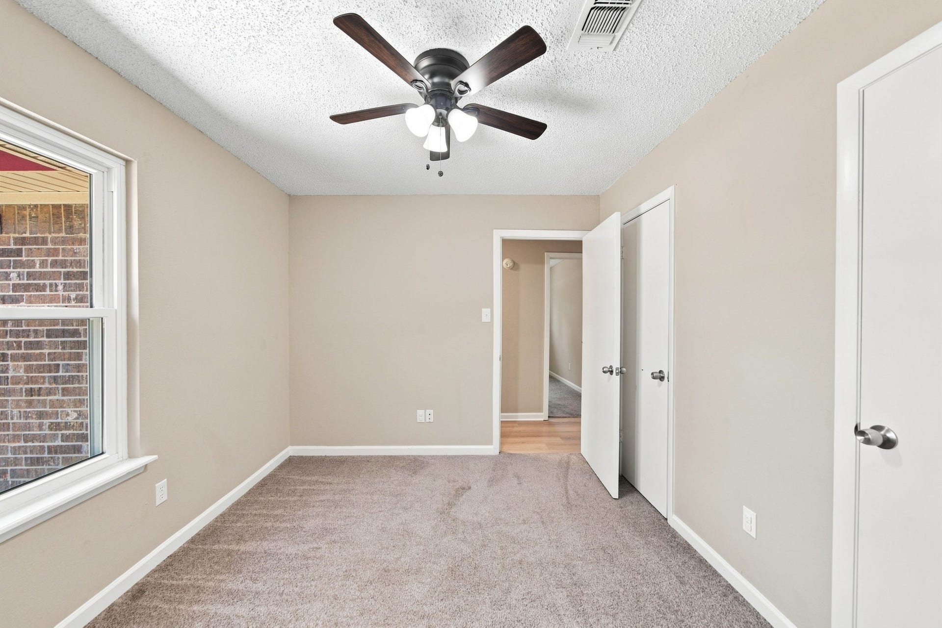 13317 Rene Circle, Santa Fe, TX 77510 Second bedroom
