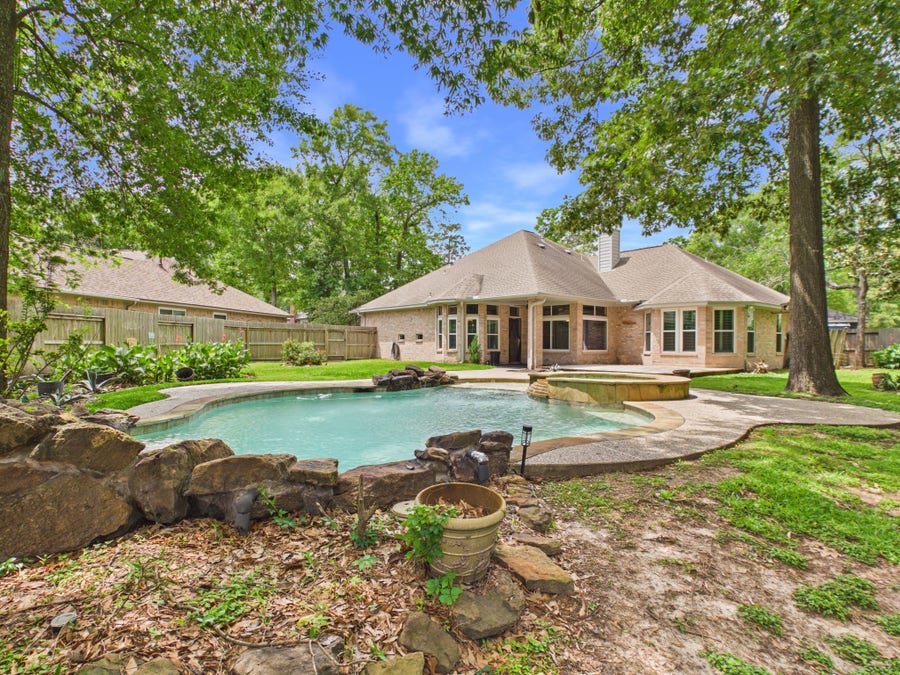 Property photo for 2906 Sycamore Tree Court, Houston, TX