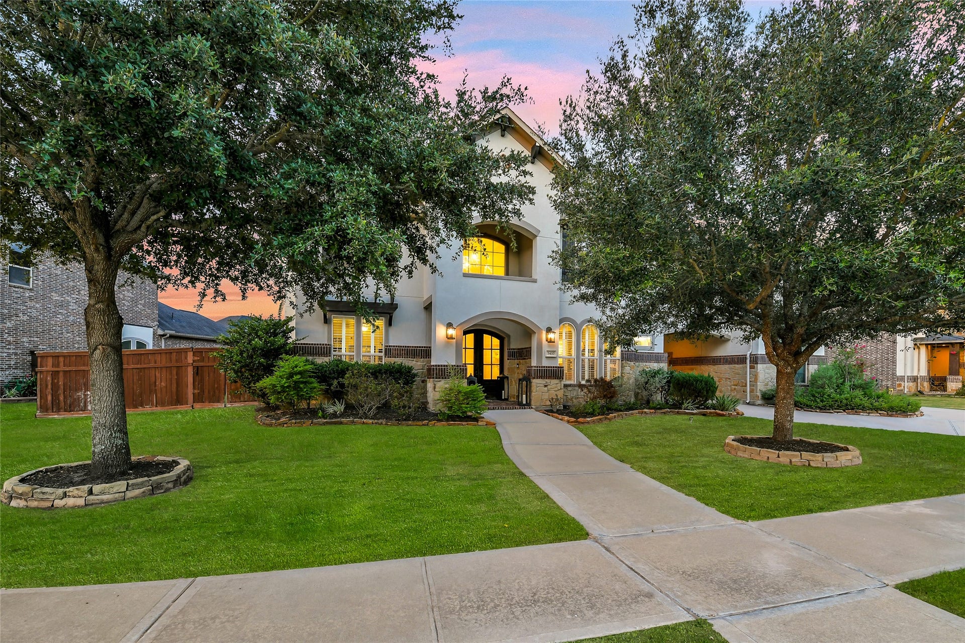 5410 Briarcliff Lane, Fulshear, TX 77441 Elegance exudes this traditional timeless home from the warm welcoming walkway to the tastefully appointed design and layout throughout.