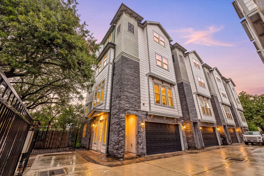 Property photo for 916 Yale Street, #D, Houston, TX