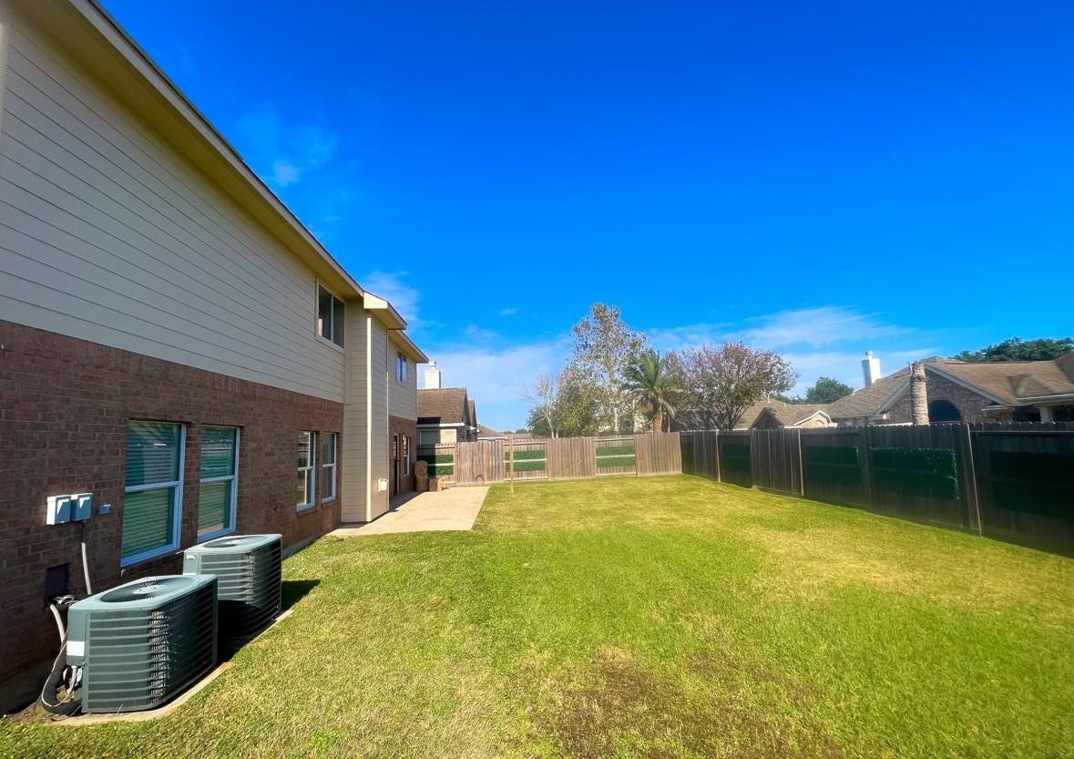 556 Cedar Fork Drive, League City, TX 77573 556 Cedar Fork Drive, League City, TX 77573