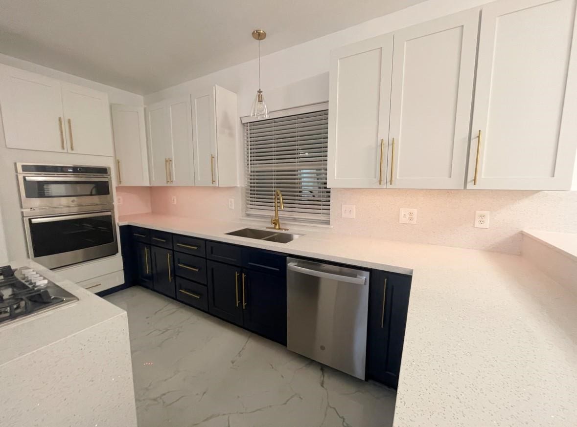 556 Cedar Fork Drive, League City, TX 77573 556 Cedar Fork Drive, League City, TX 77573