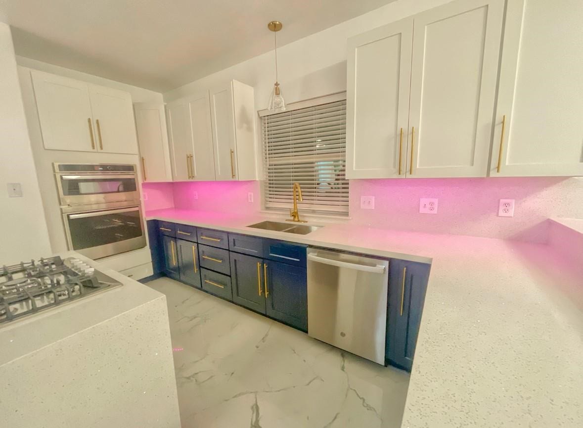 556 Cedar Fork Drive, League City, TX 77573 556 Cedar Fork Drive, League City, TX 77573