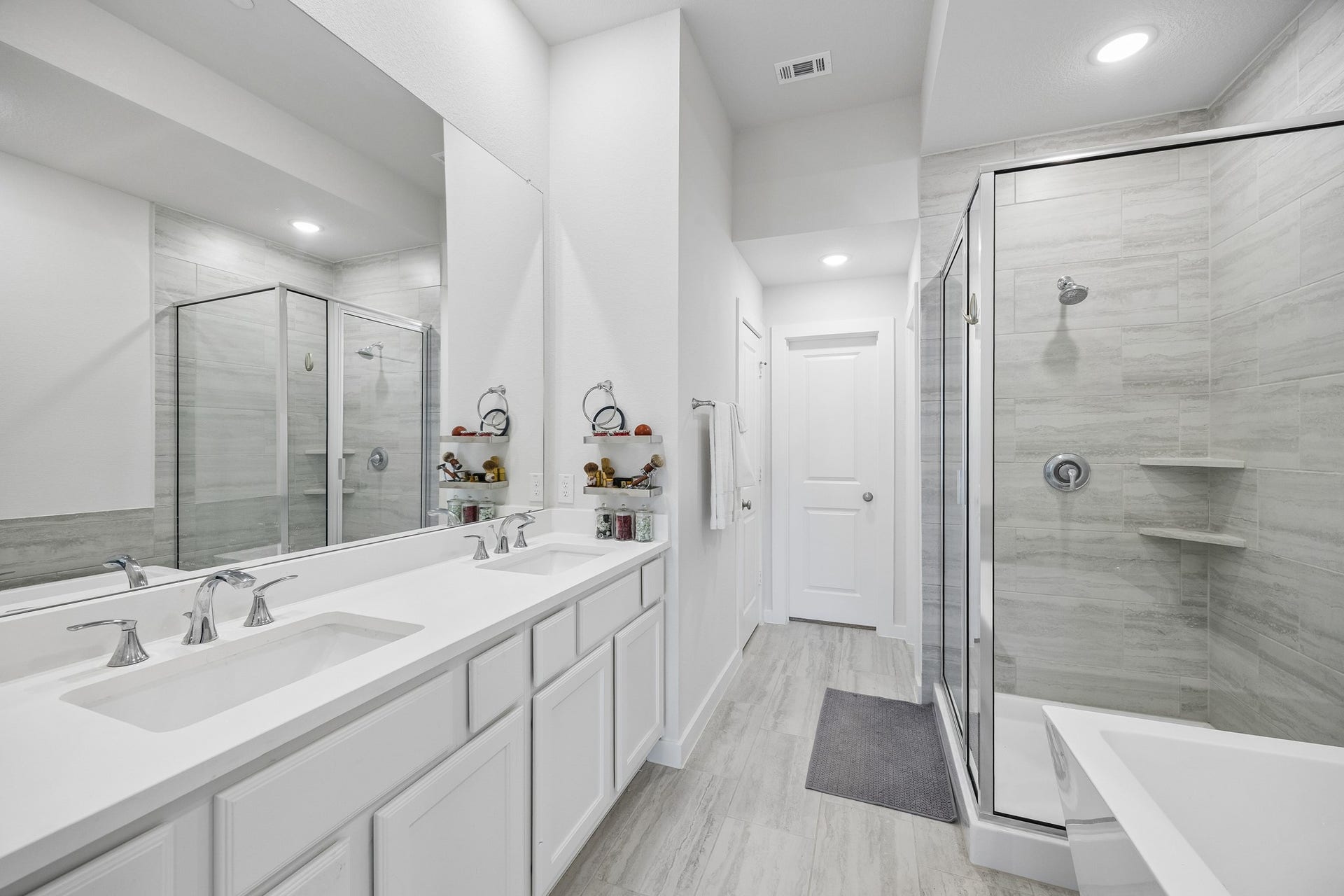 2624 Woodforest Parkway N, Montgomery, TX 77316 2624 Woodforest Parkway N, Montgomery, TX 77316