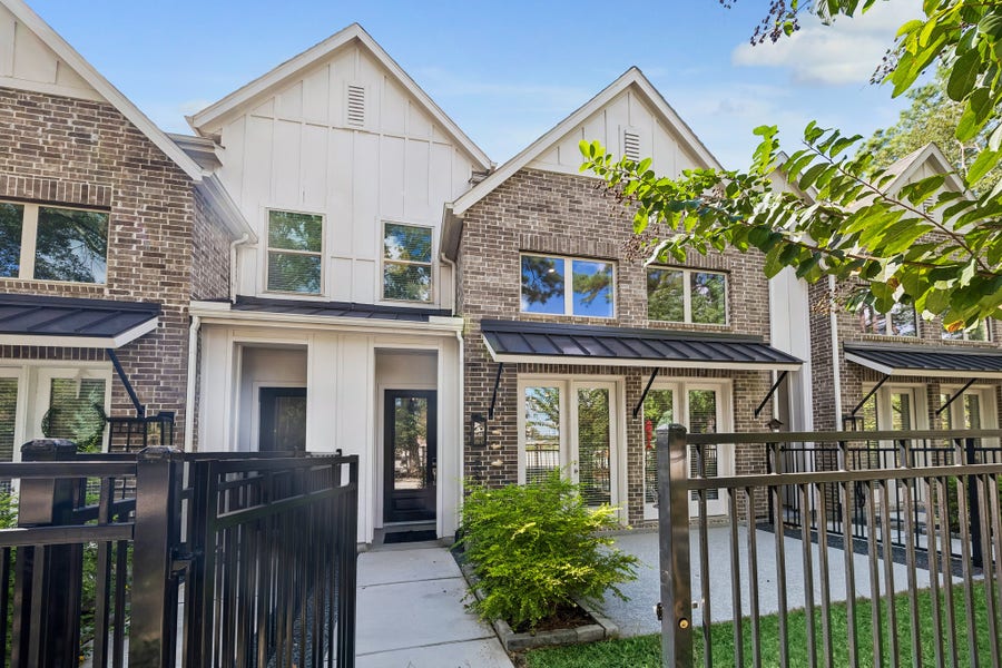Property photo for 2624 Woodforest Parkway N, Montgomery, TX