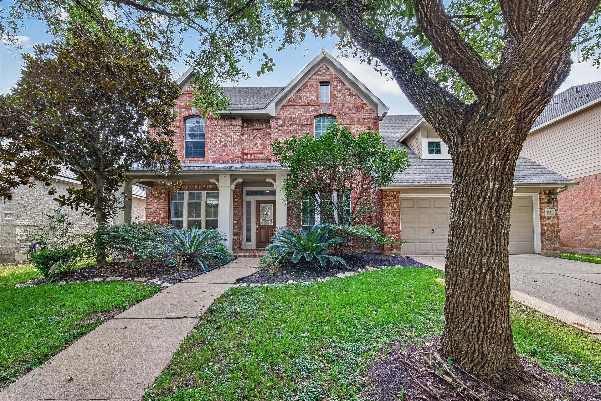214 Kentwood Ridge Court, Sugar Land, TX 77479 214 Kentwood Ridge Court, Sugar Land, TX 77479