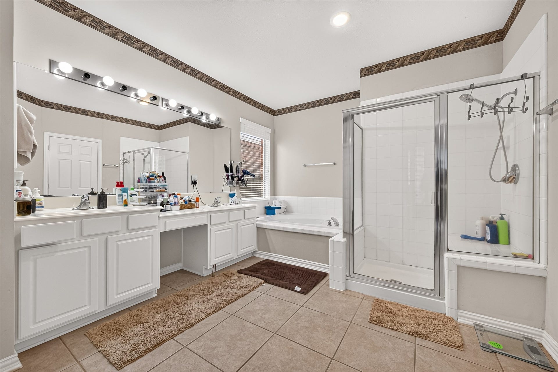 214 Kentwood Ridge Court, Sugar Land, TX 77479 214 Kentwood Ridge Court, Sugar Land, TX 77479