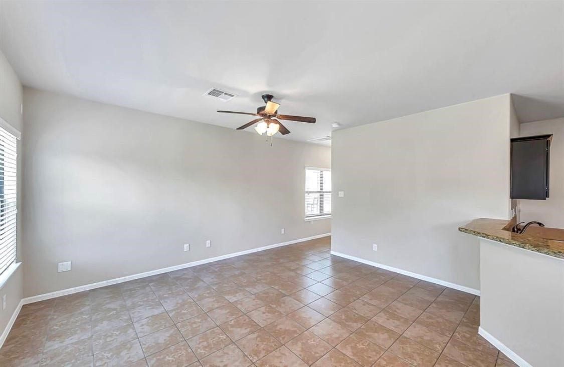 6043 Shelbourne Park Lane, Houston, TX 77084 6043 Shelbourne Park Lane, Houston, TX 77084